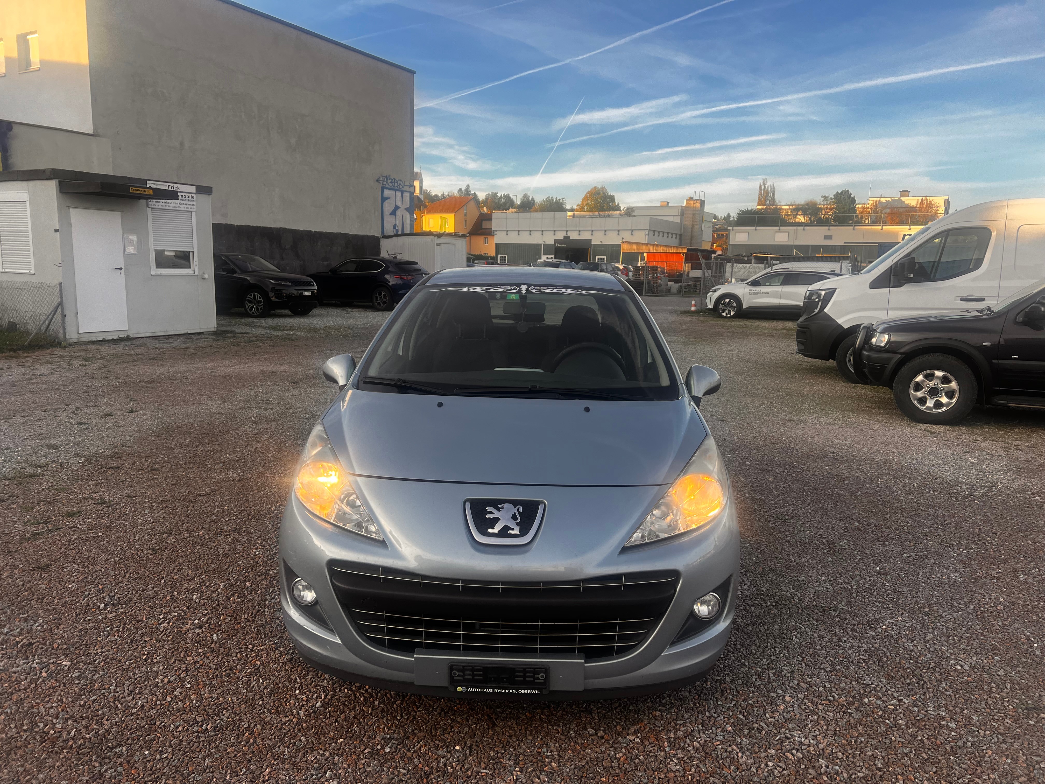 PEUGEOT 207 1.4 16V Active