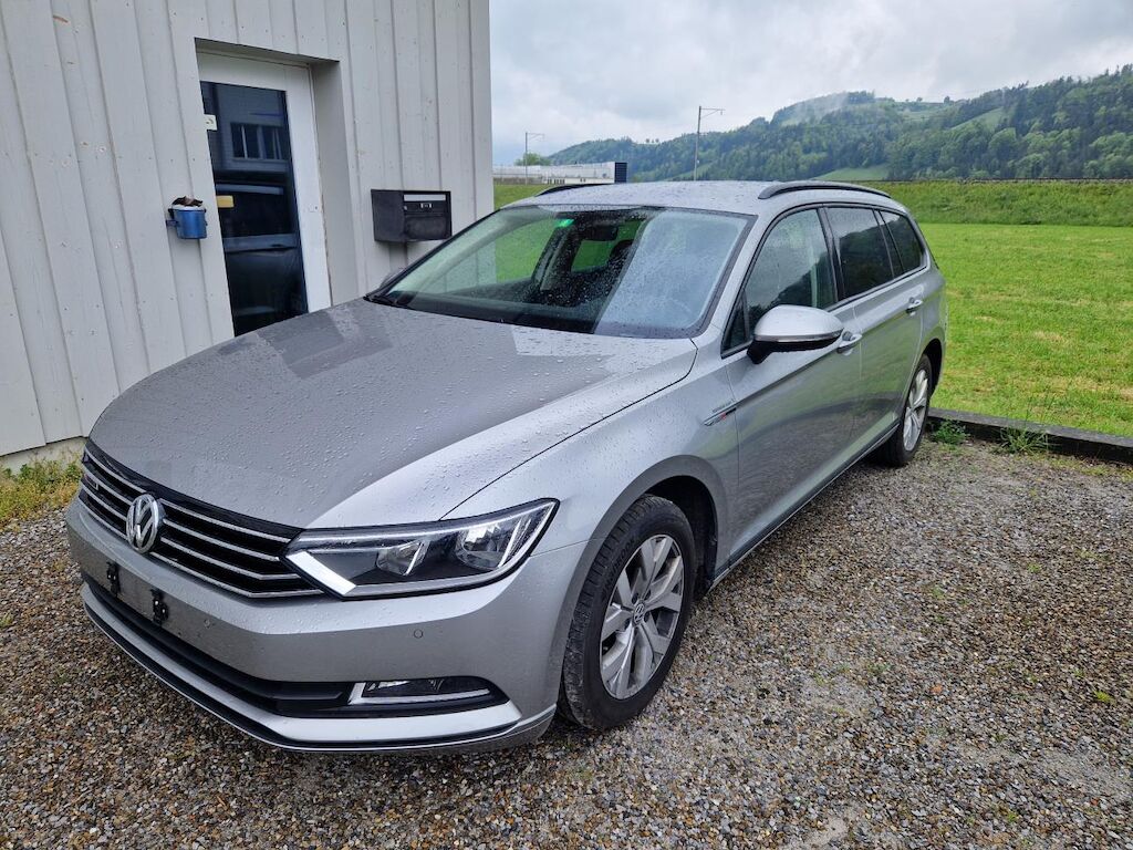 VW Passat Variant 2.0 TDI SCR BMT Trendline 4 Motion