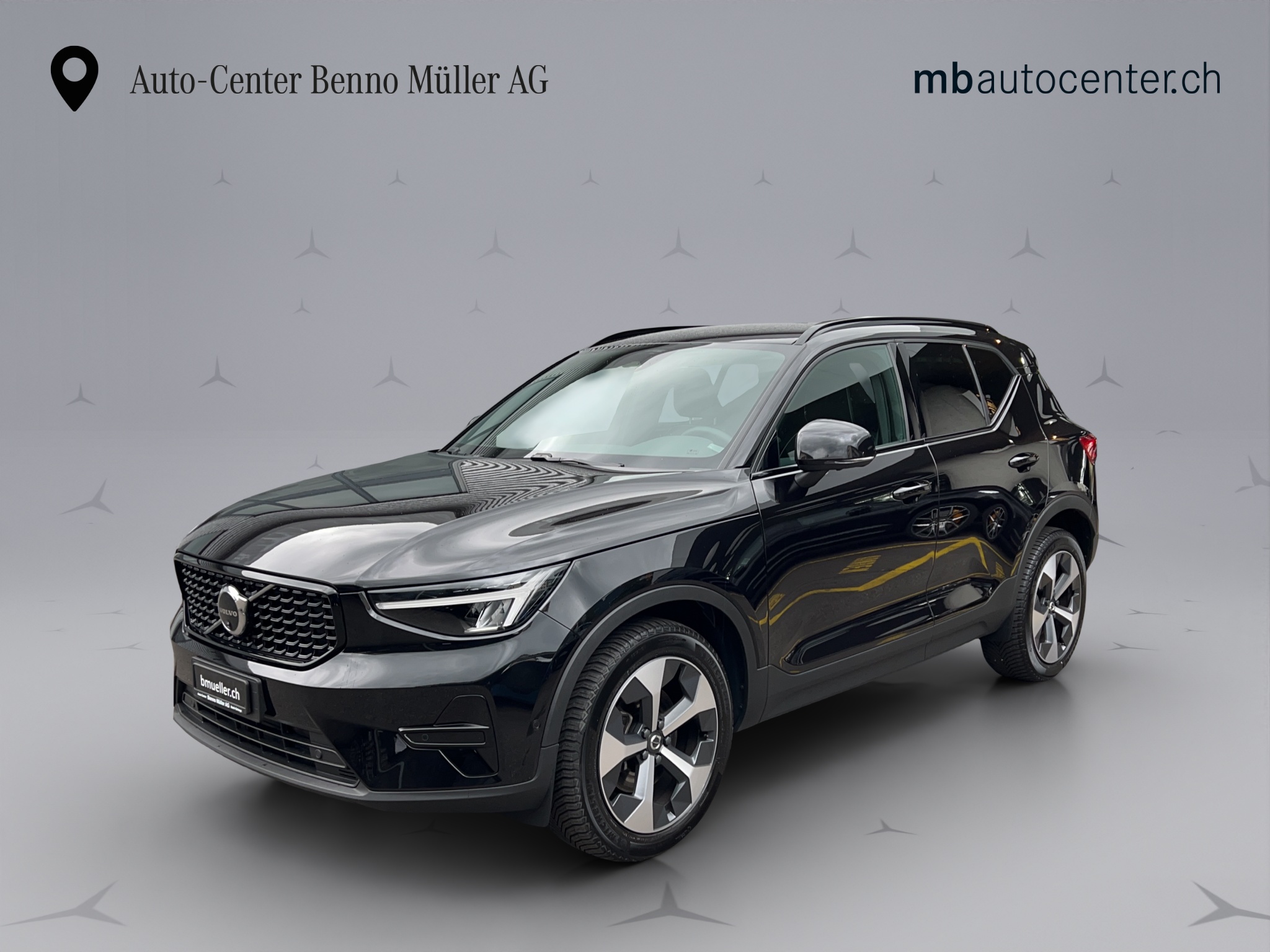 VOLVO XC40 B4 Benzin Mild Hybrid Plus Dark DCT