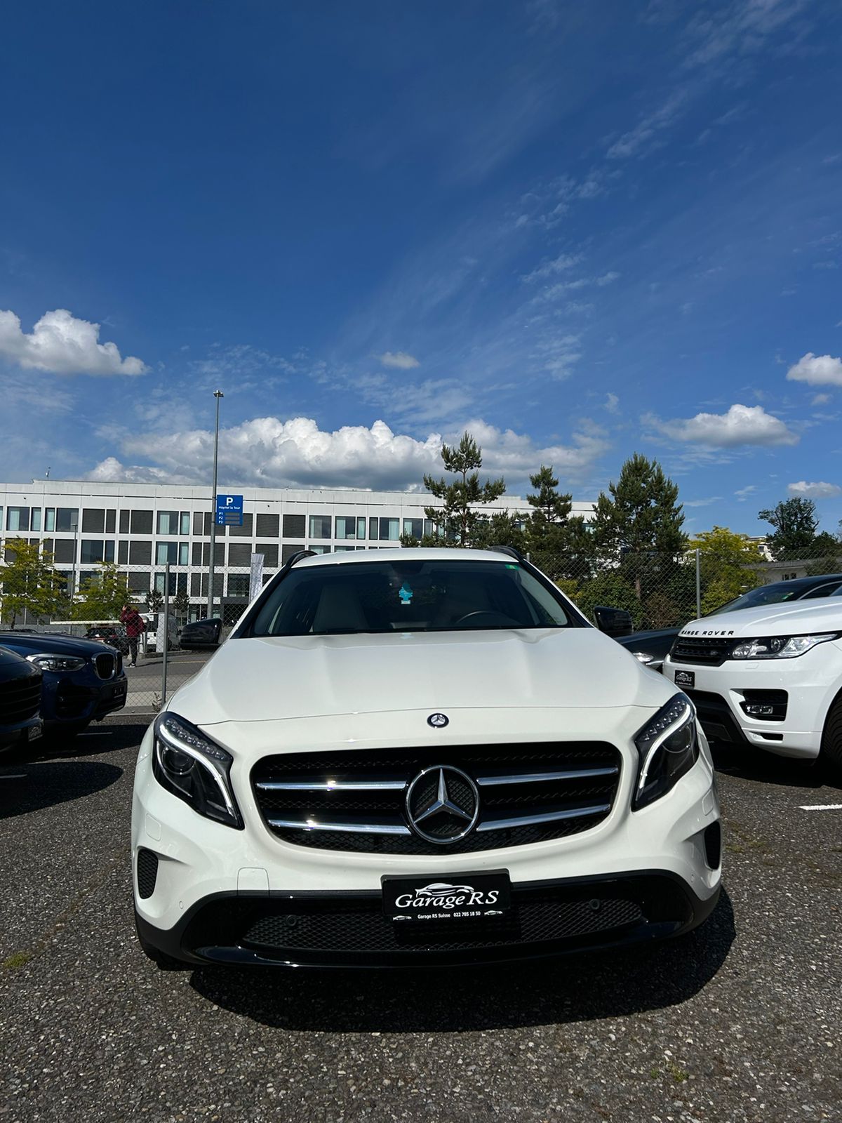 MERCEDES-BENZ GLA 200 Night Star 7G-DCT