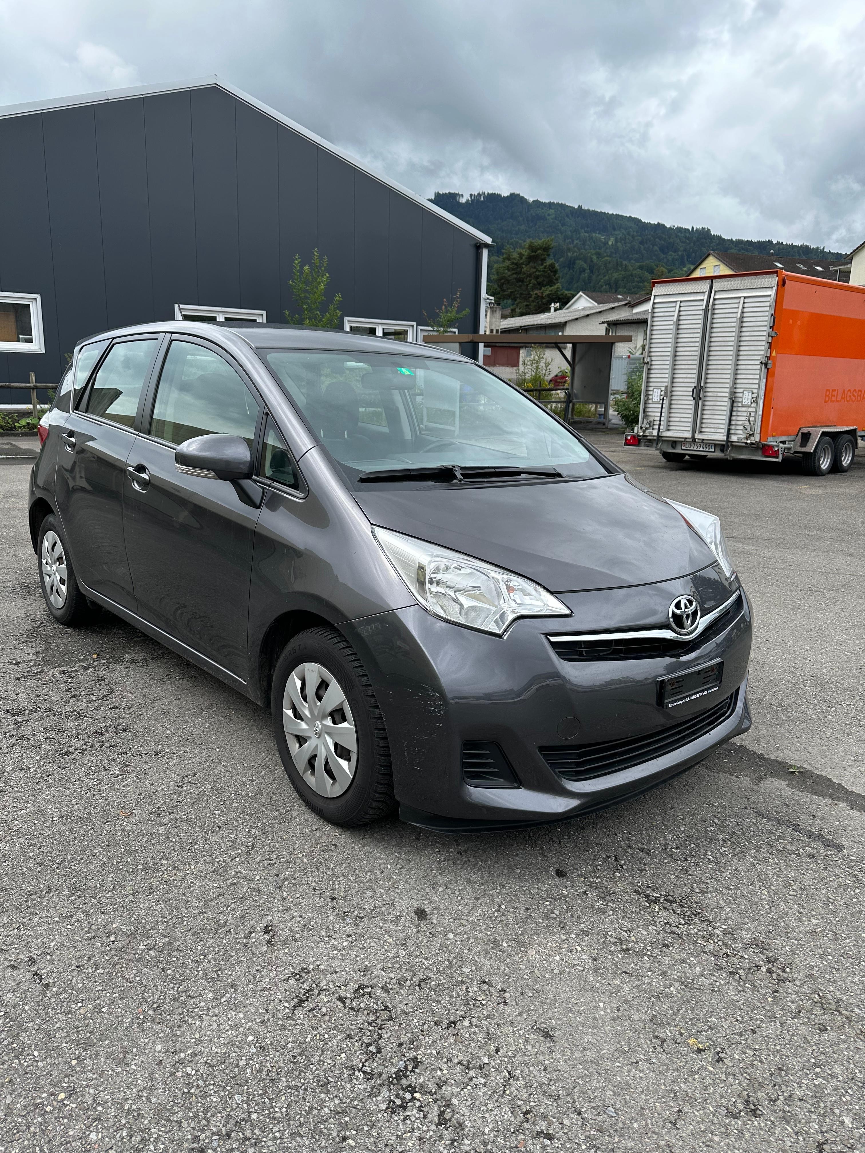 TOYOTA Verso-S 1.33 Linea Terra