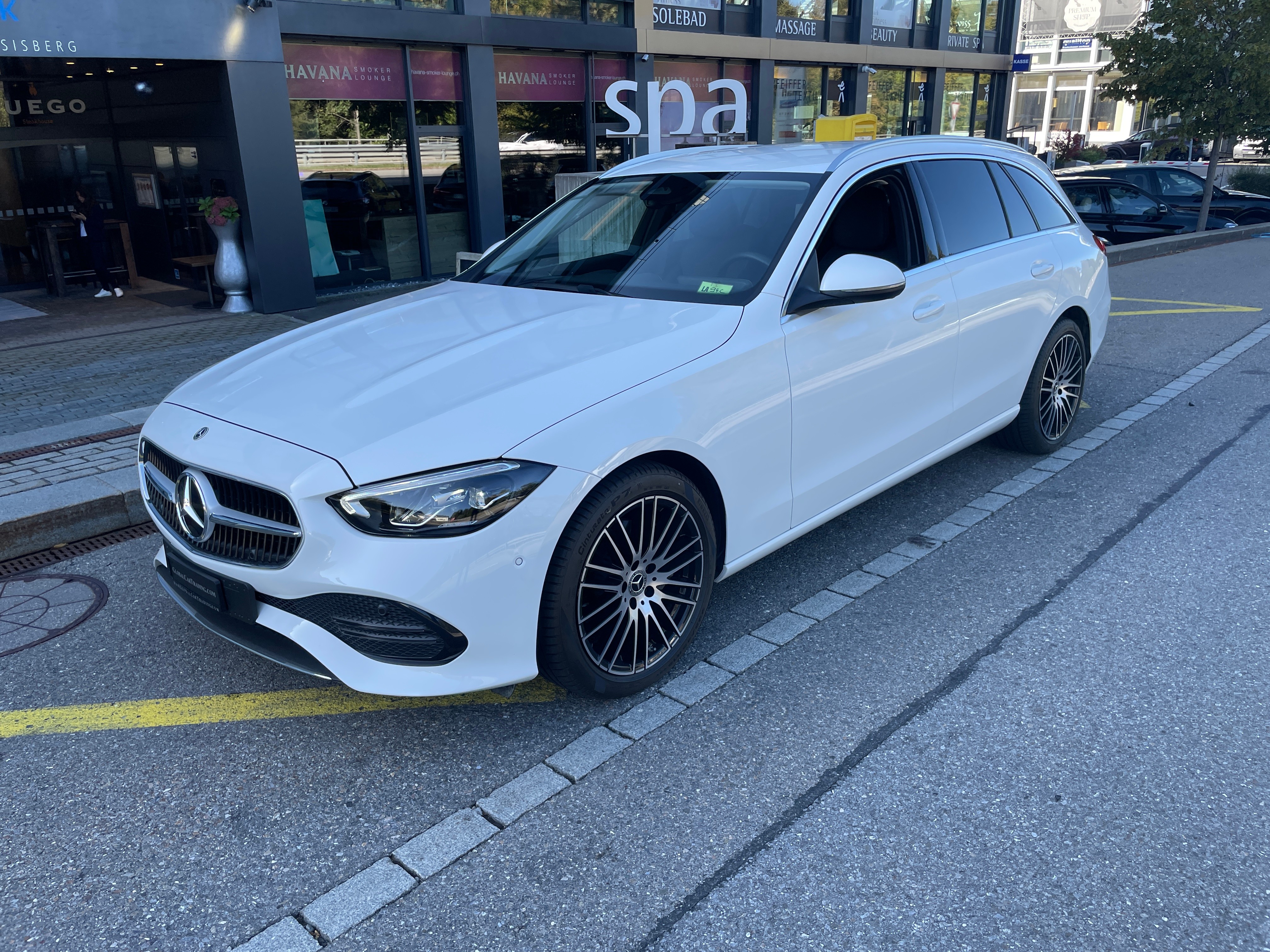 MERCEDES-BENZ C 220 d T Avantgarde