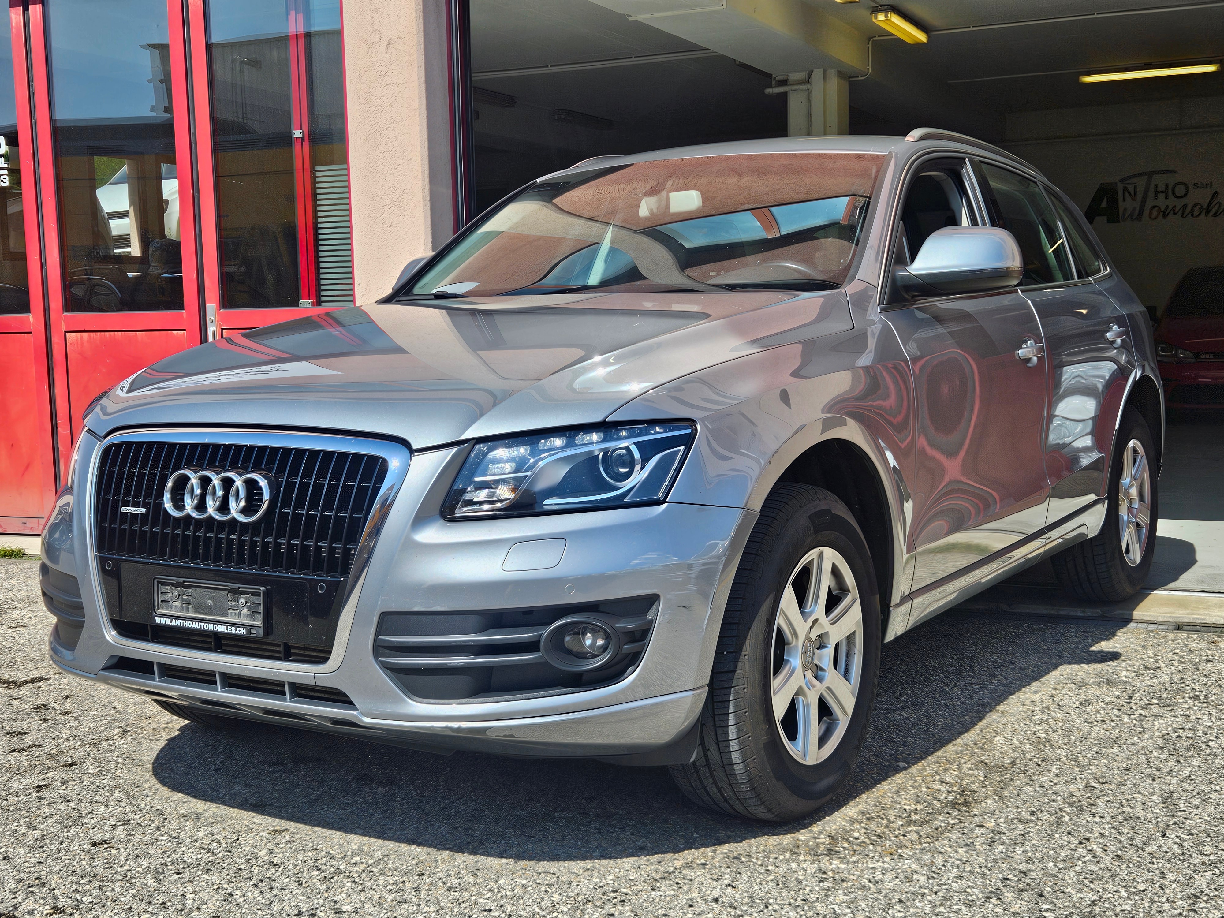 AUDI Q5 3.0 TDI quattro S-tronic