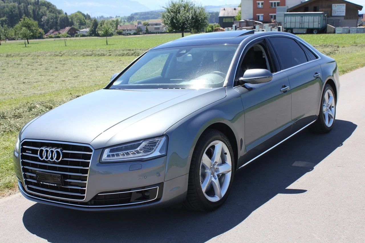 AUDI A8 L 4.2 TDI quattro tiptronic