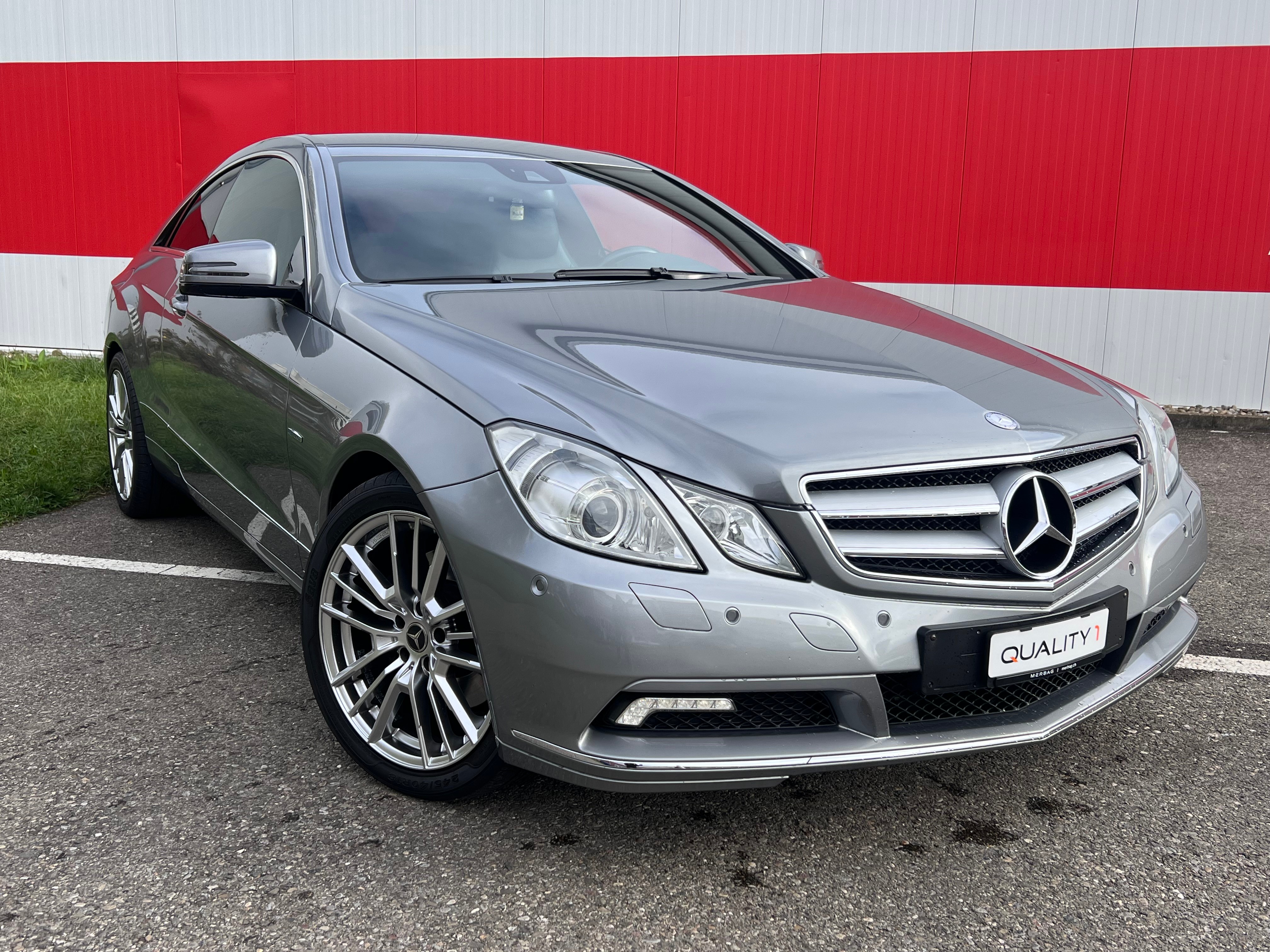 MERCEDES-BENZ E 350 CGI BlueEfficiency 7G-Tronic