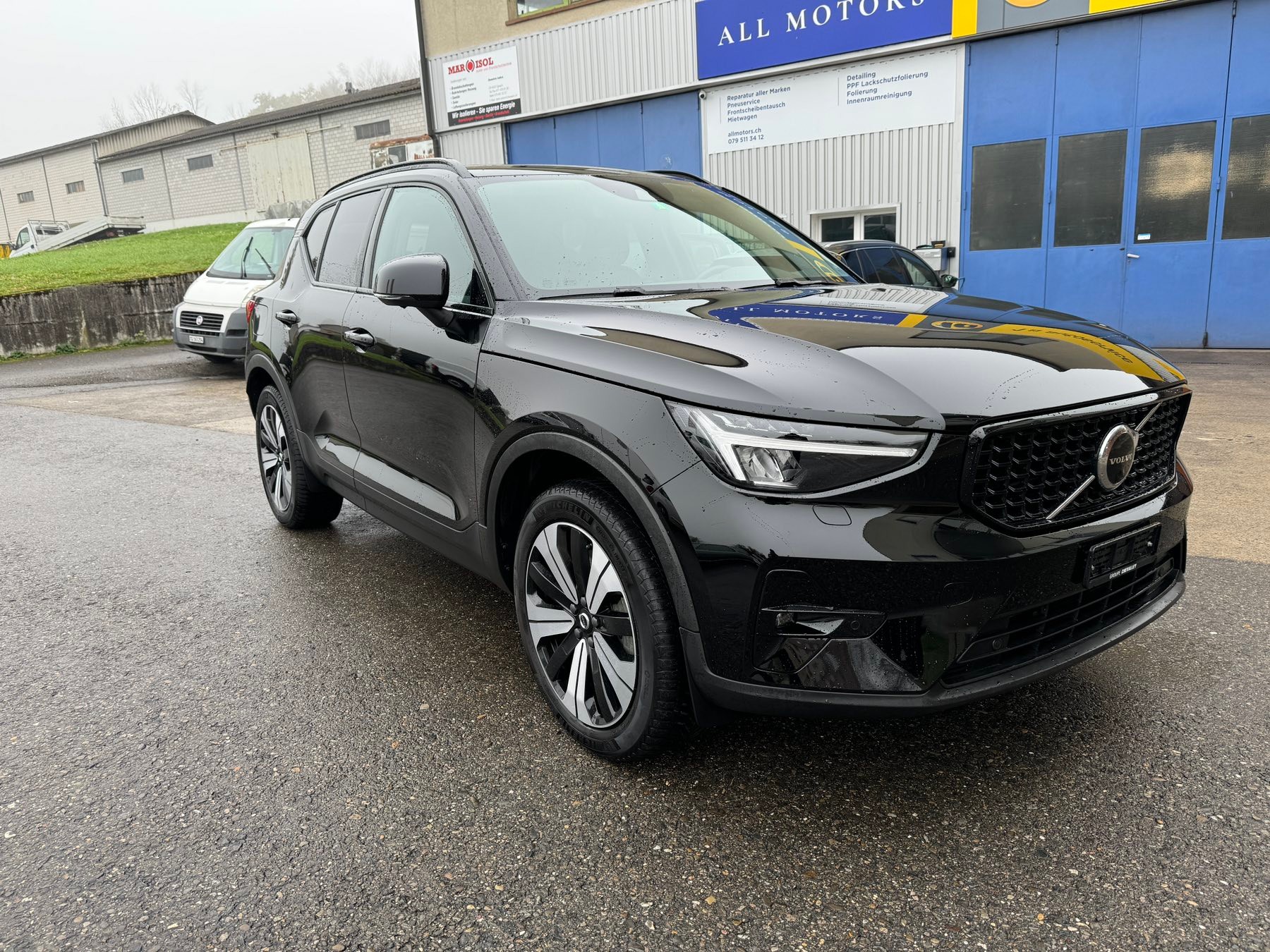 VOLVO XC40 T5 PHEV Ultimate Dark DCT