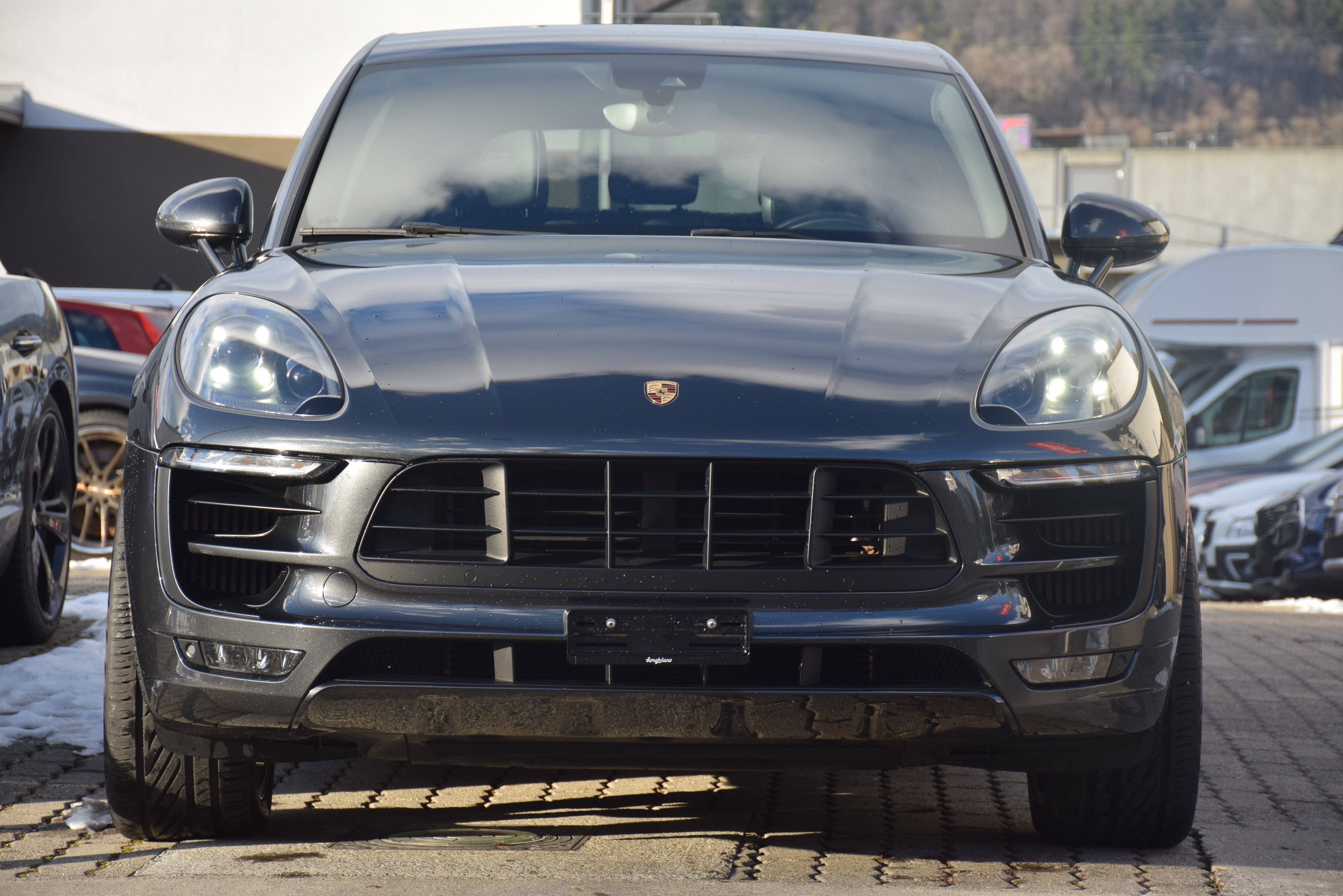 PORSCHE Macan GTS PDK