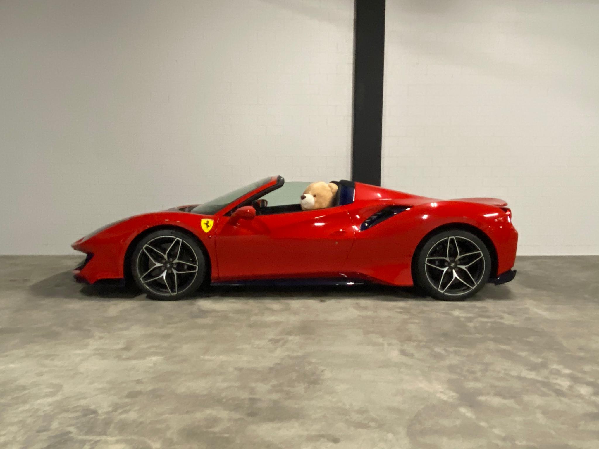 FERRARI 488 Pista Spider 3.9 V8 