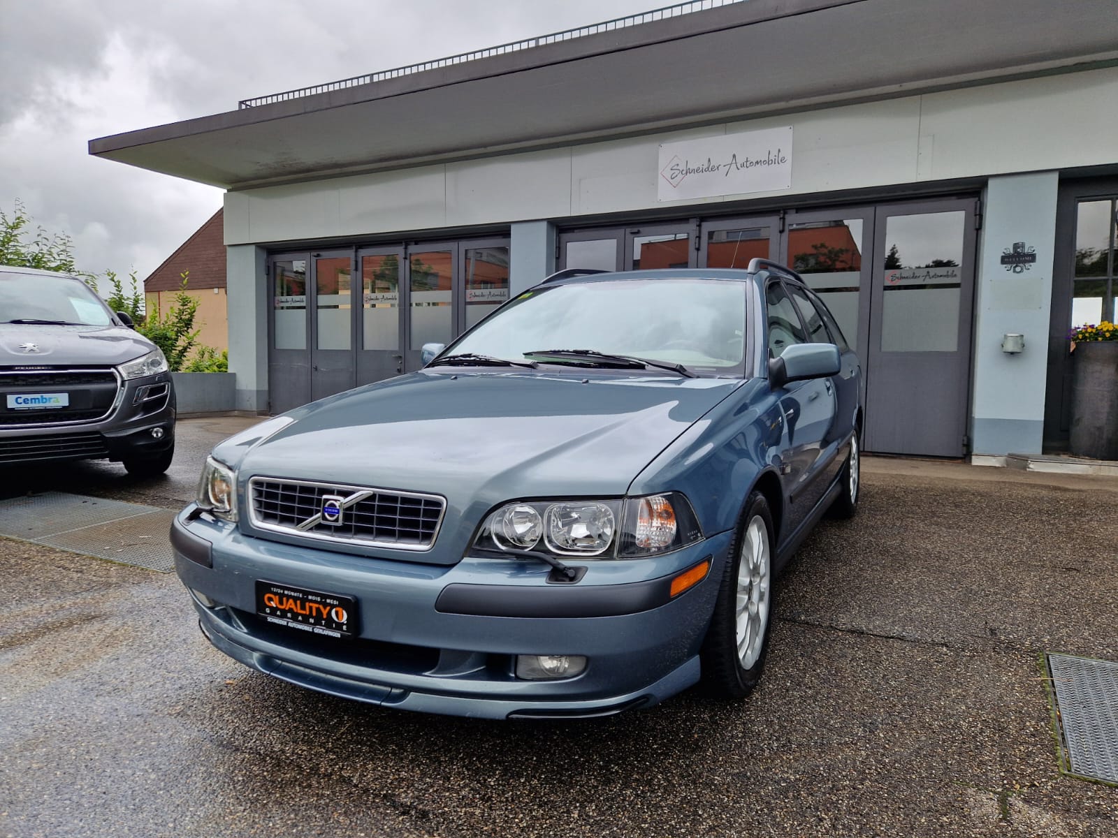 VOLVO V40 2.0T Sport Edition