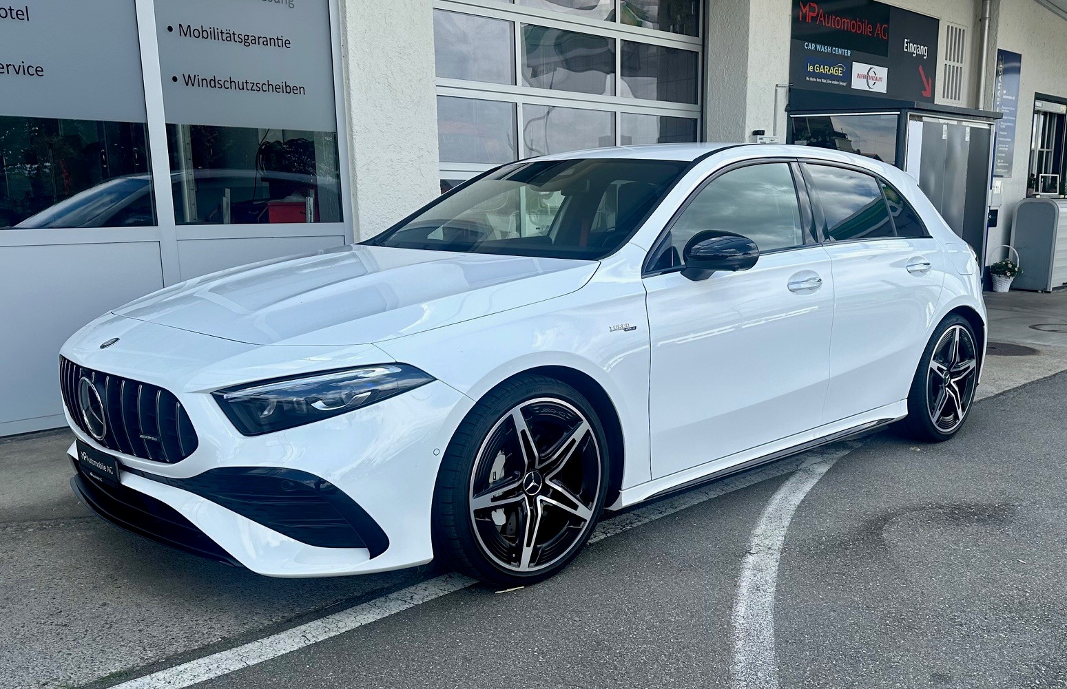 MERCEDES-BENZ A AMG 35 4Matic 8G-DCT