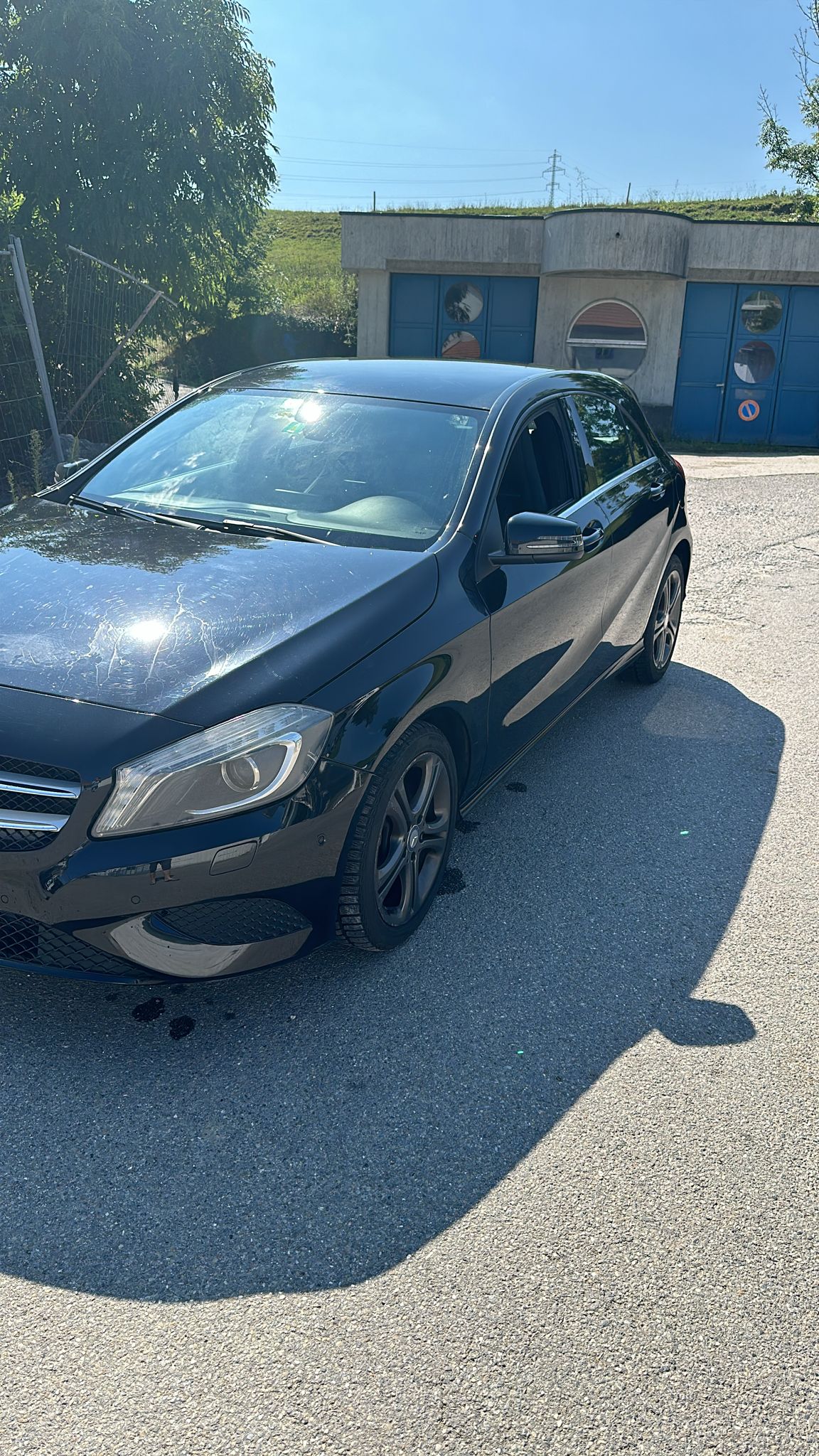 MERCEDES-BENZ A 200