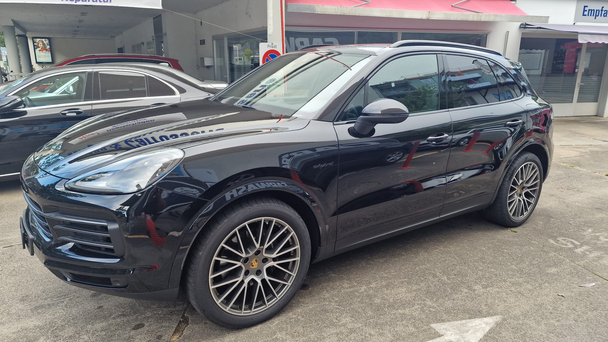 PORSCHE Cayenne E-Hybrid Platinum Edition