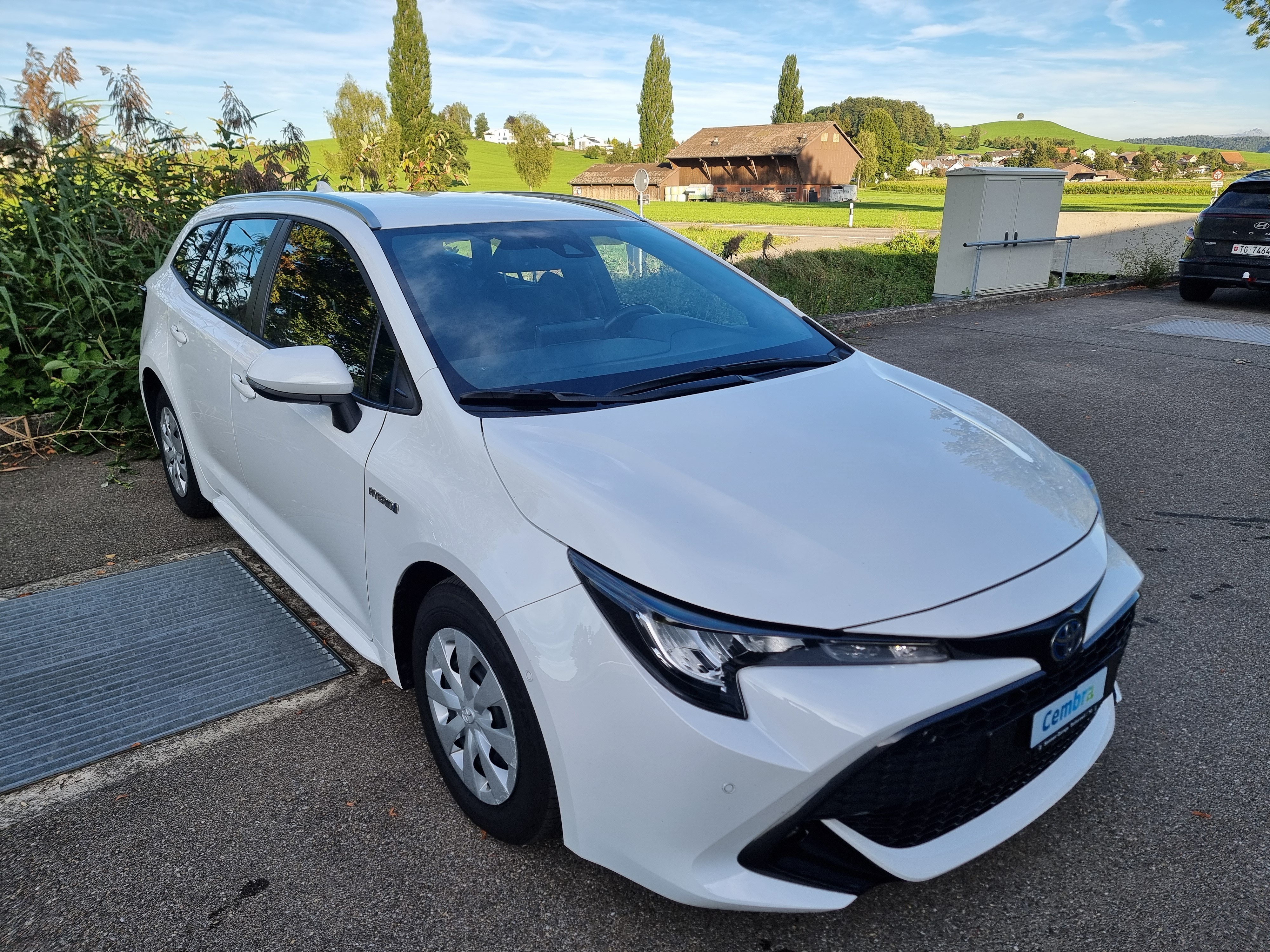 TOYOTA Corolla Touring Sports 1.8 HSD Comfort e-CVT