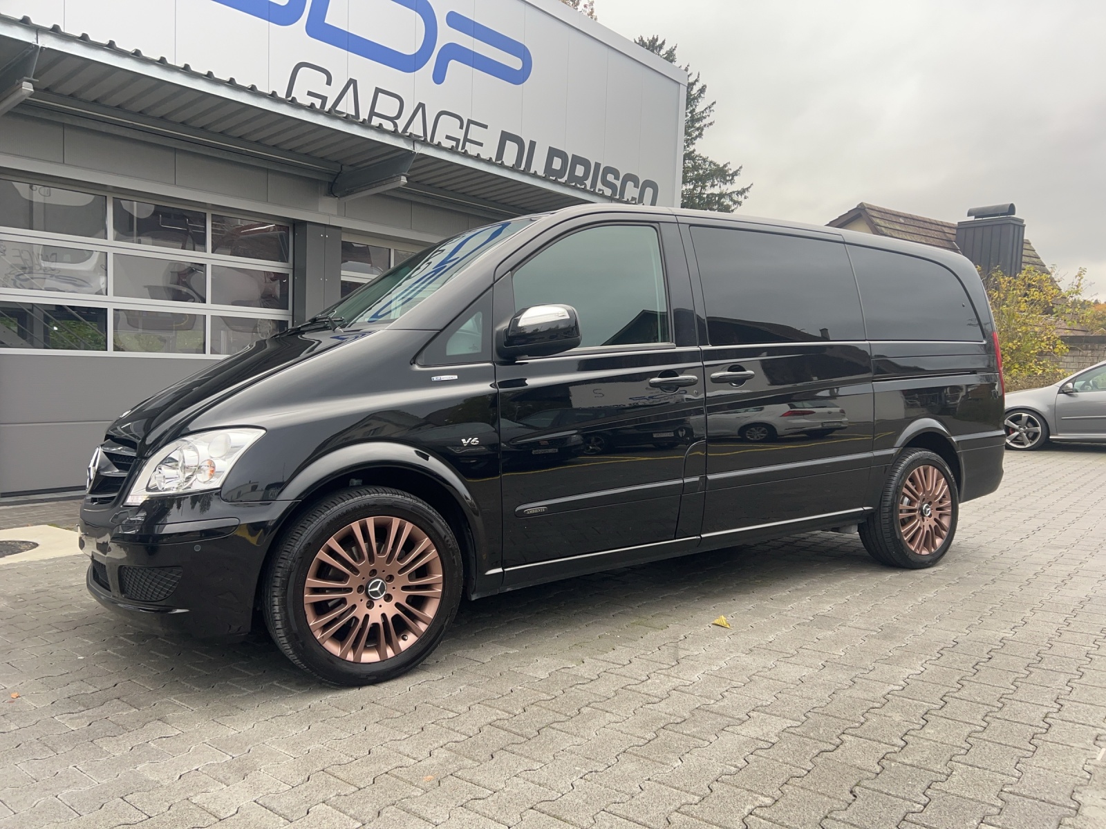 MERCEDES-BENZ Viano 3.0 CDI Blue Efficiency Ambiente Edition L A