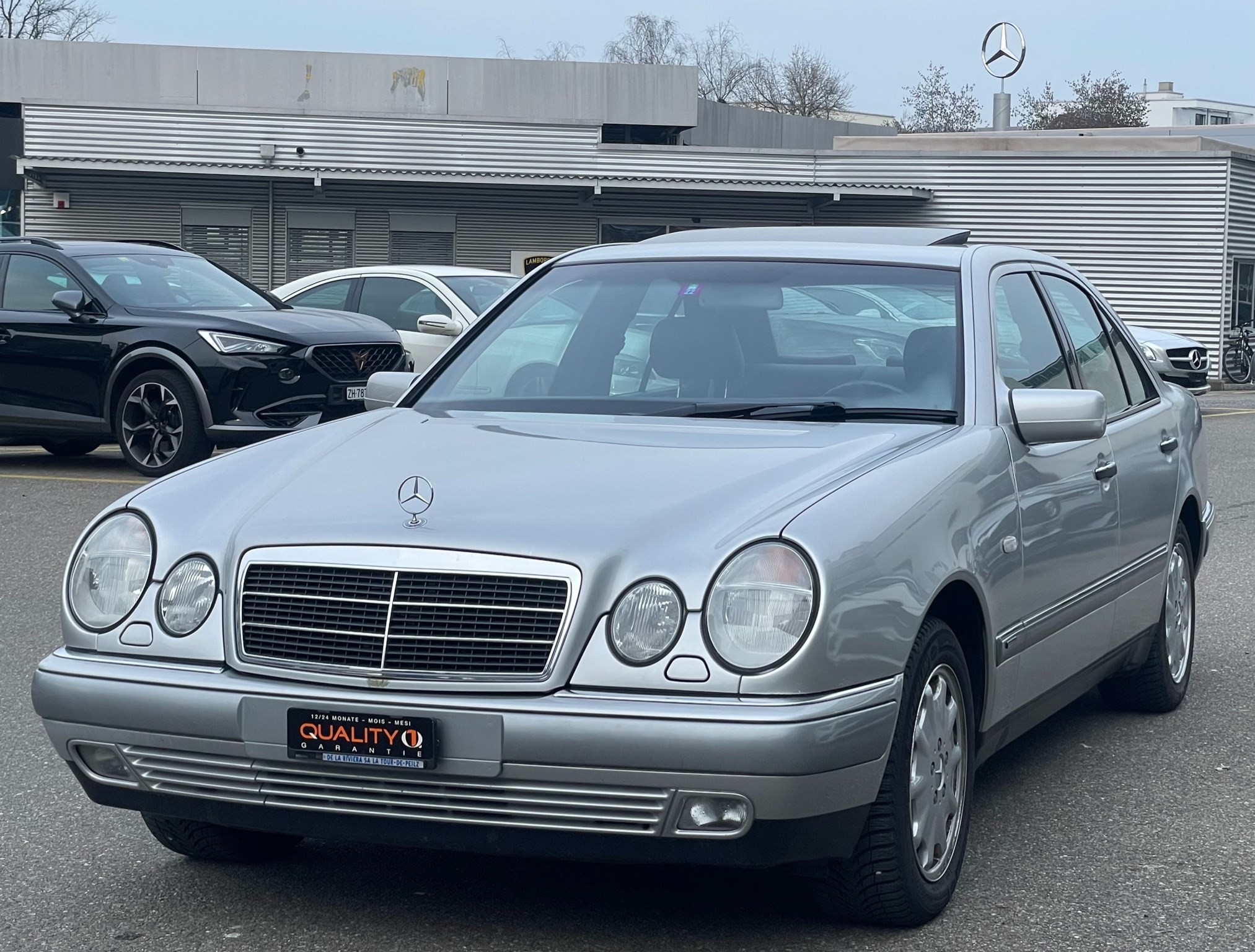 MERCEDES-BENZ E 280 Elégance 4-Matic Automatic