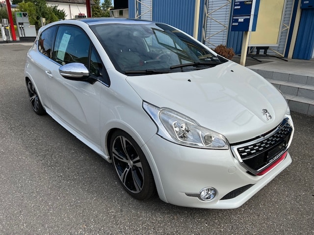 PEUGEOT 208 1.6 Turbo GTi