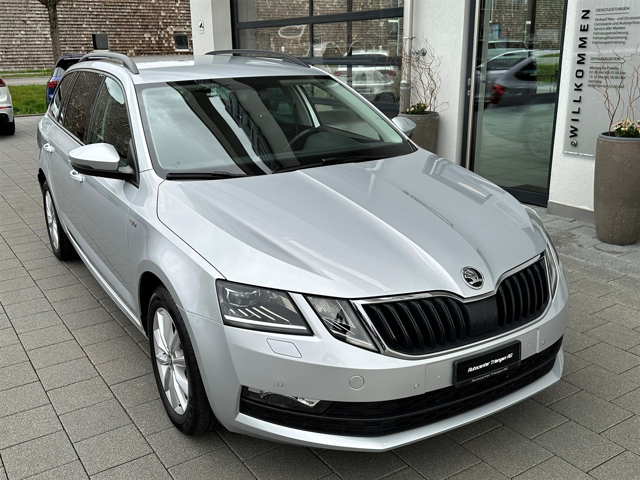 SKODA Octavia Combi 2.0 TDI Soleil 4x4 DSG