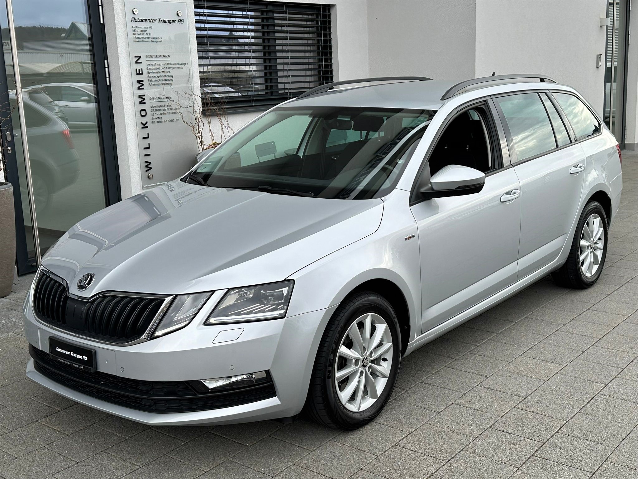 SKODA Octavia Combi 2.0 TDI Soleil 4x4 DSG