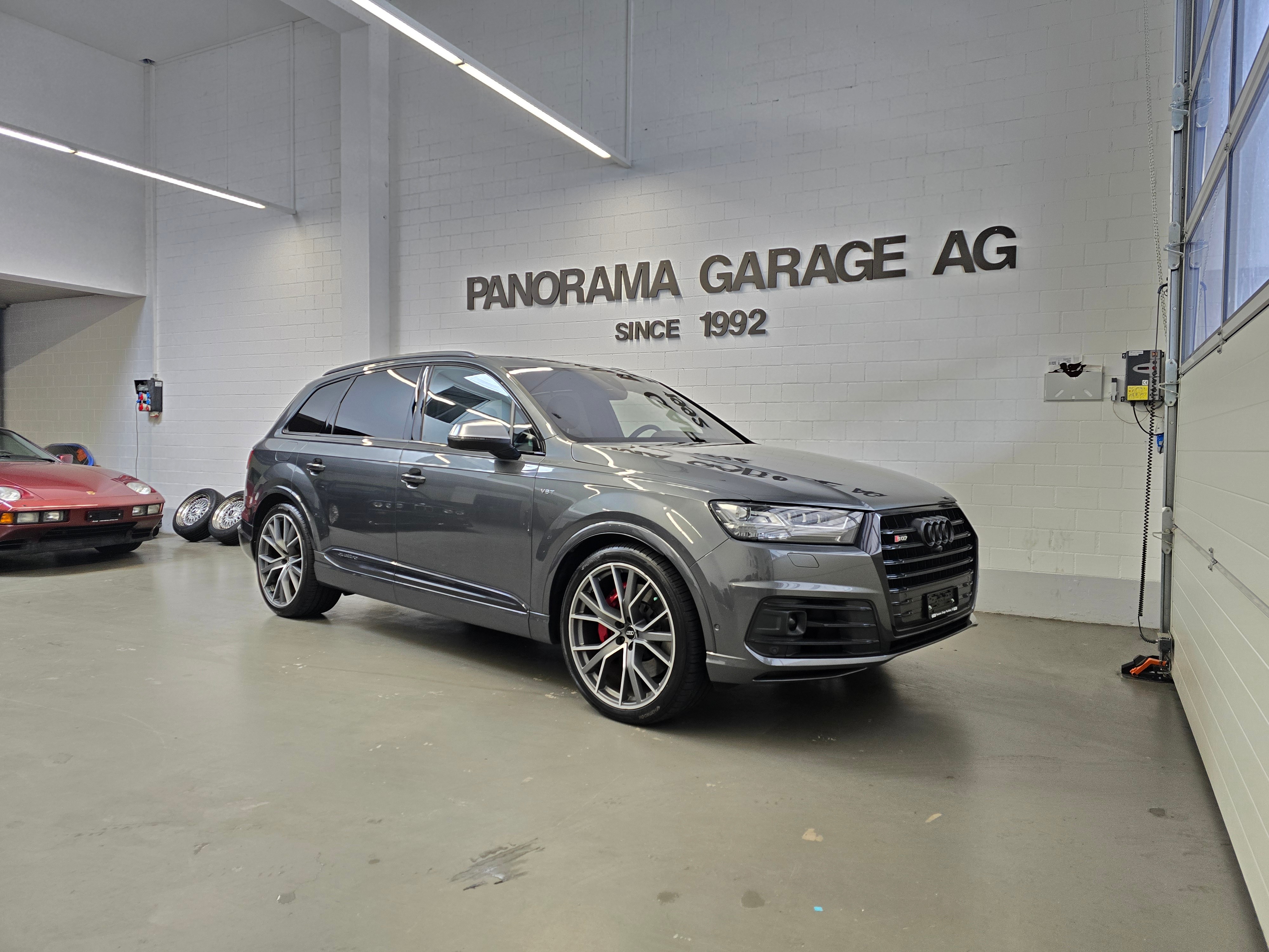 AUDI SQ7 4.0 TDI quattro tiptronic