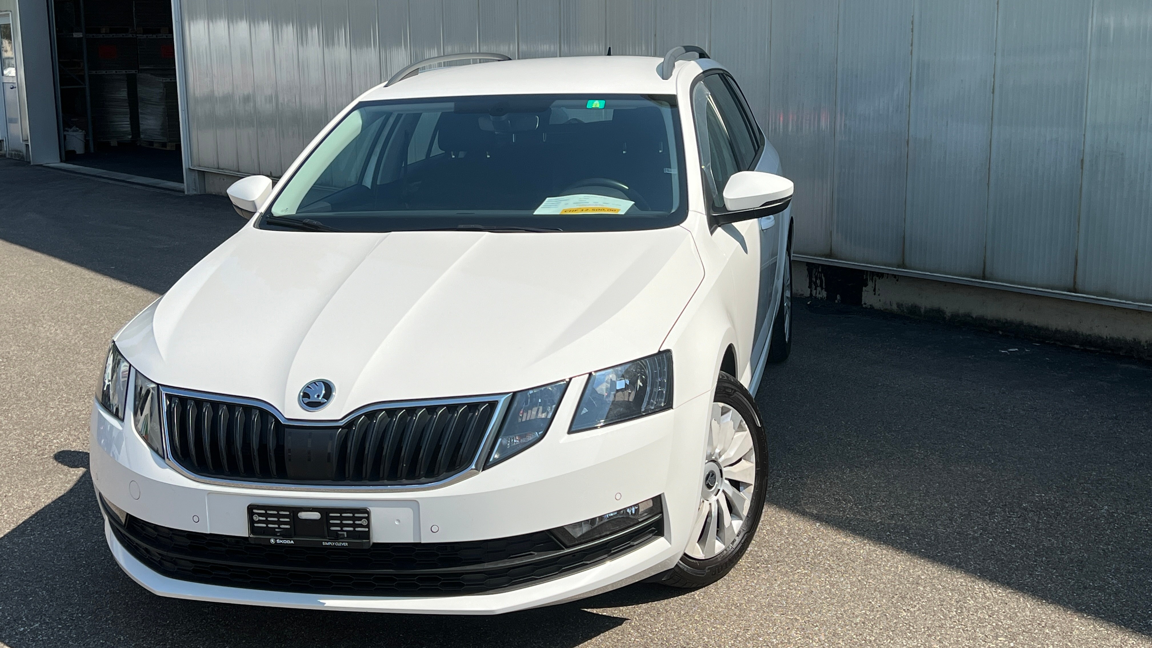 SKODA Octavia Combi 1.6 TDI Ambition DSG