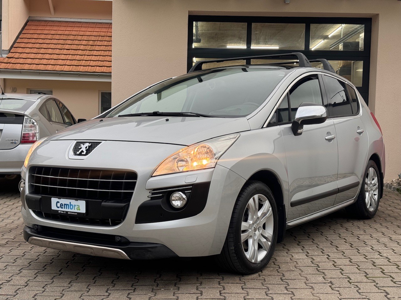 PEUGEOT 3008 2.0 HDI Sport Pack Tiptronic AUTOMAT MIT VIELEN EXTRAS RÜCKFAHRKAMERA AHK UVM***