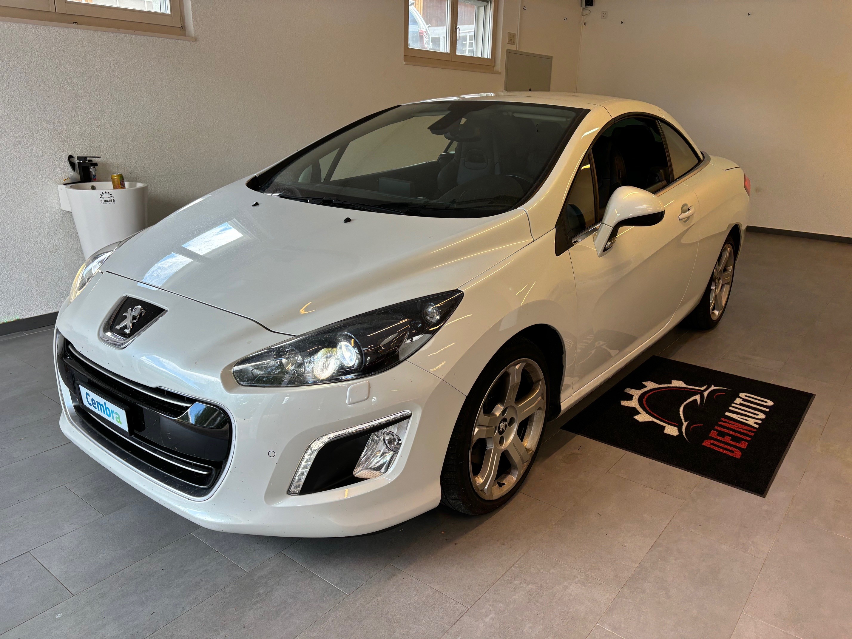 PEUGEOT 308 CC 1.6 16V Turbo Active Automatic