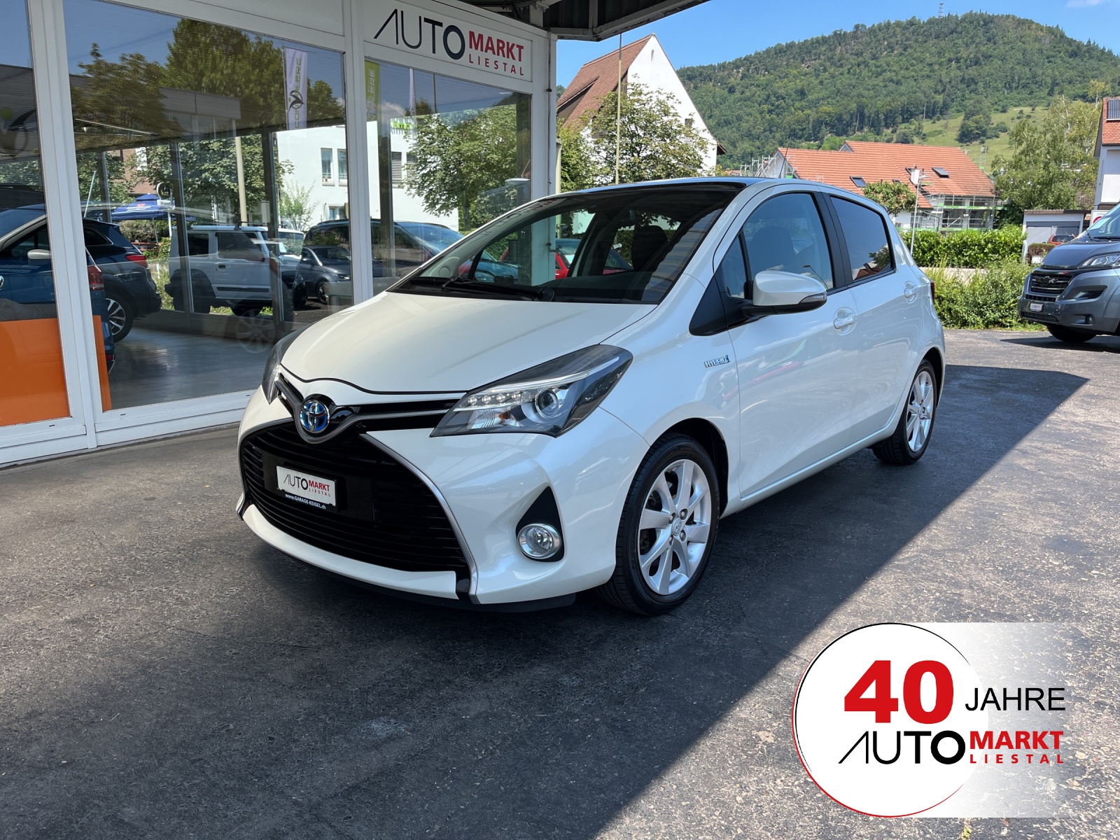 TOYOTA Yaris 1.5 VVT-i Hybrid Sol Premium e-CVT