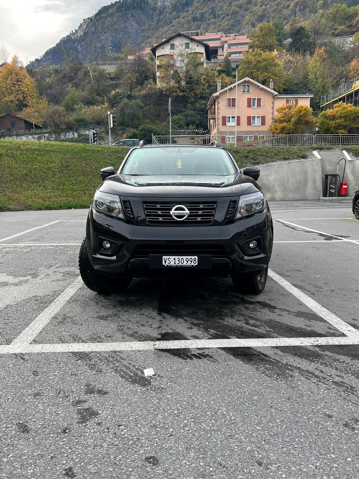 NISSAN Navara Double Cab N-Guard 2.3 dCi 4WD