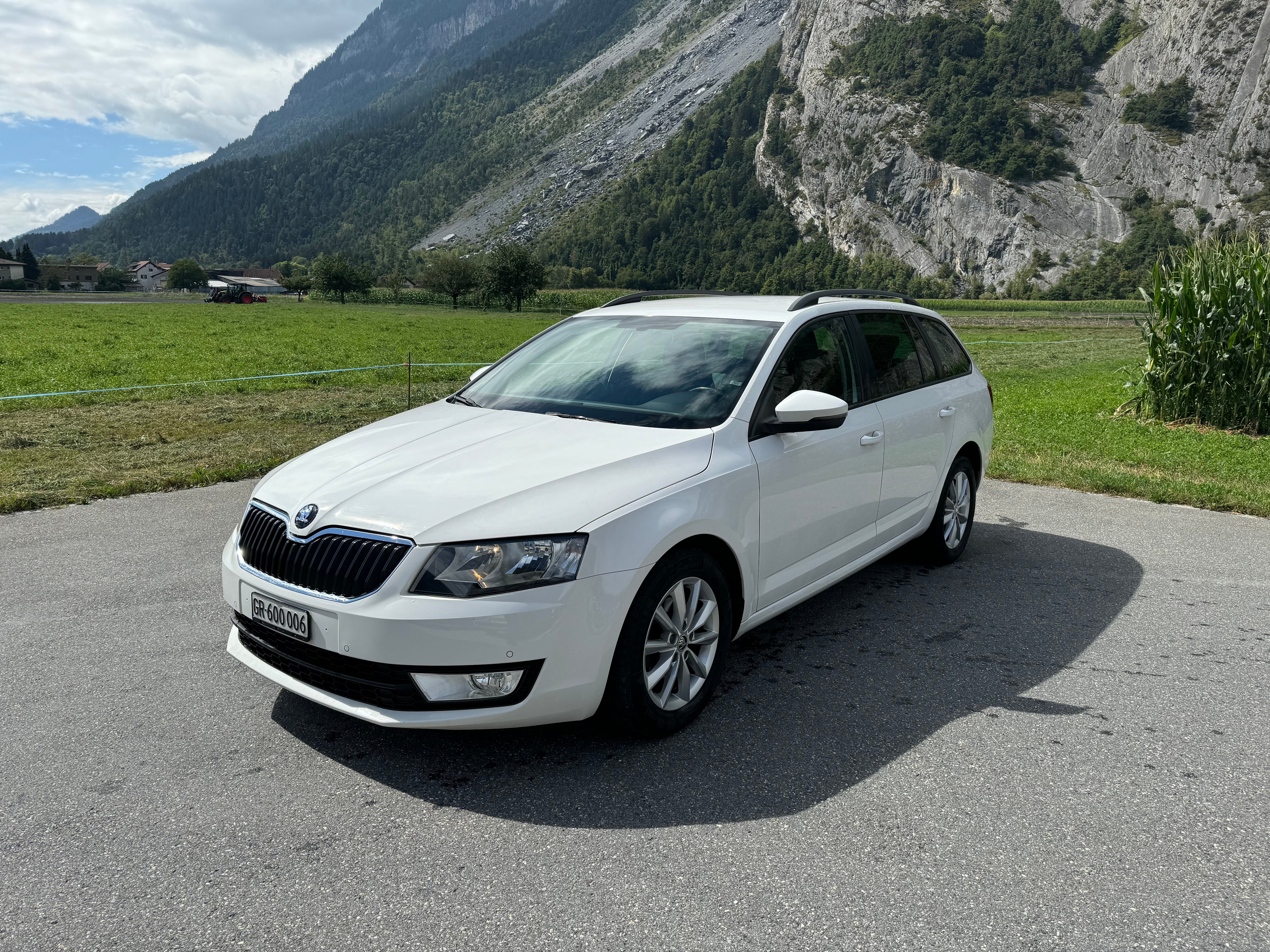 SKODA Octavia Combi 1.6 TDI Ambition DSG