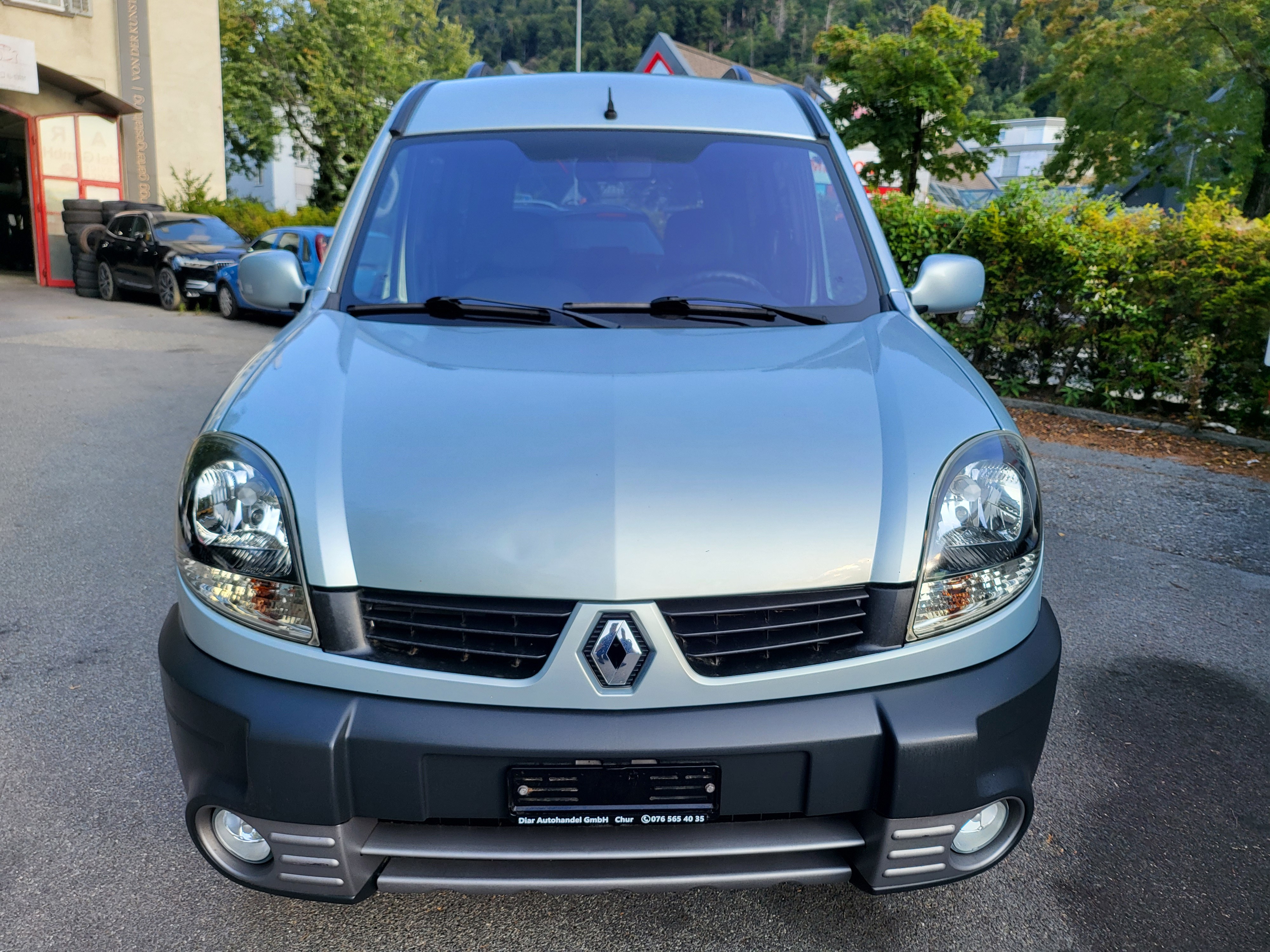 RENAULT Kangoo 1.6 16V Privilège 4x4