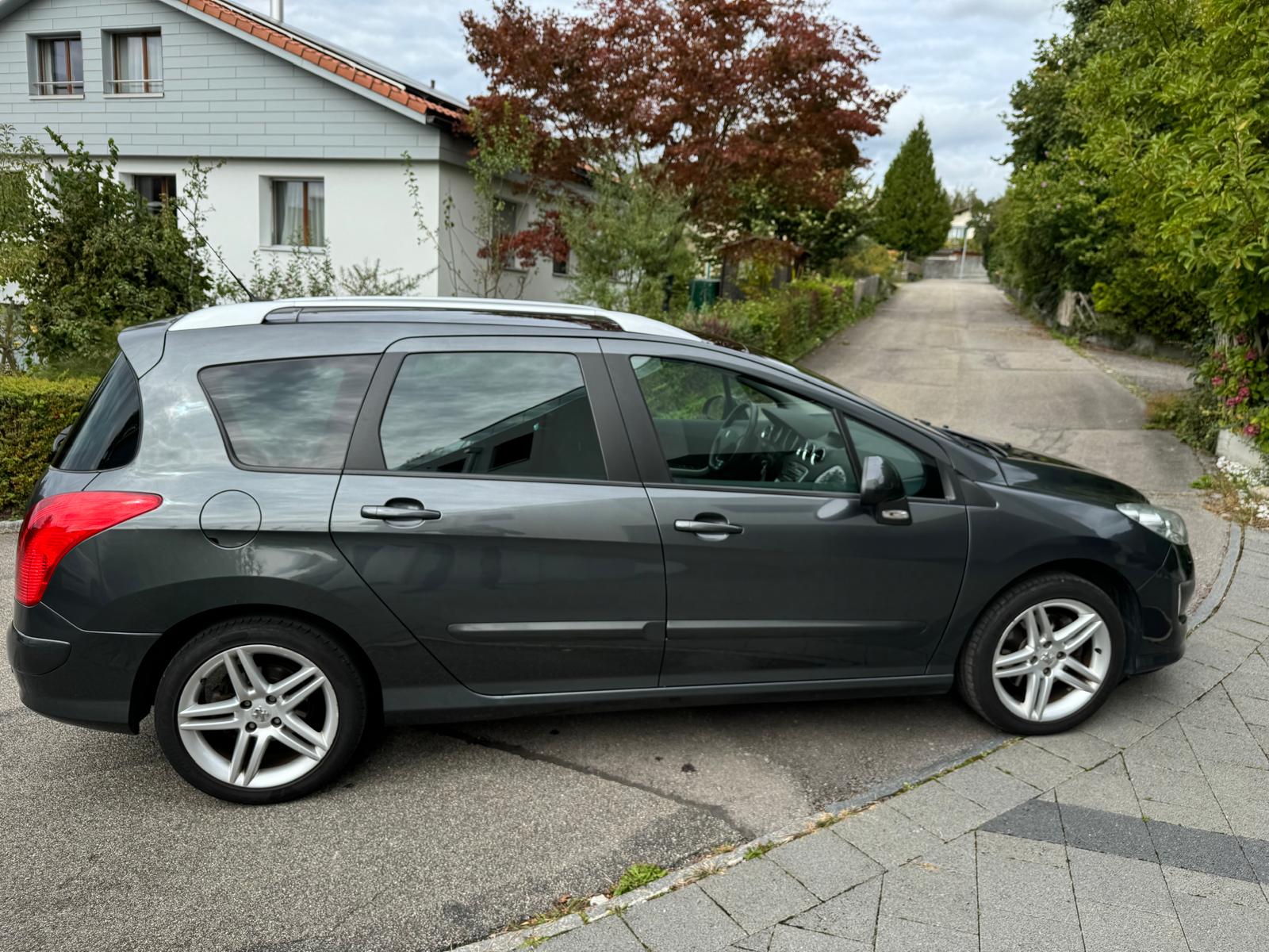 PEUGEOT 308 SW 1.6 16V Turbo Millesim 200