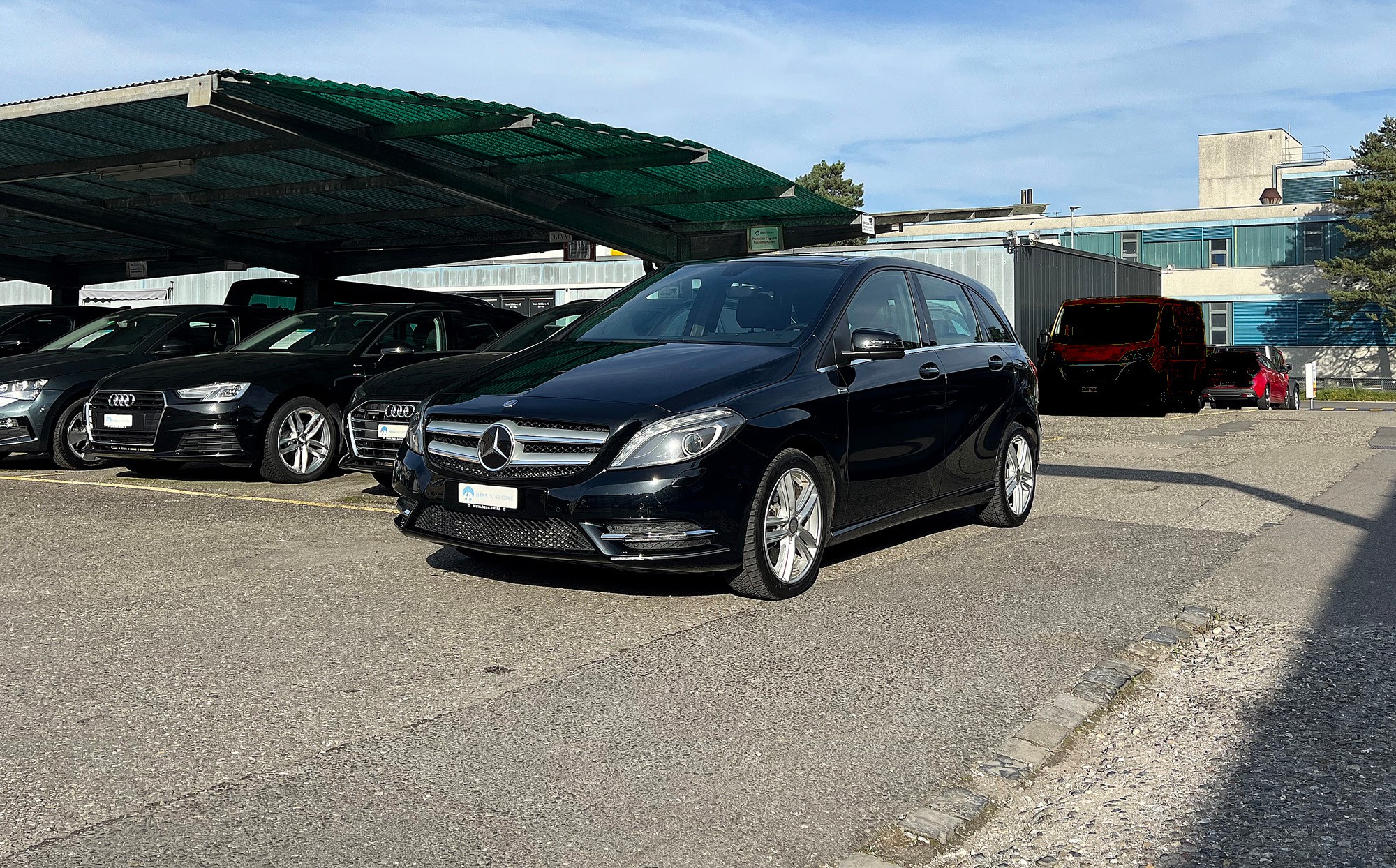 MERCEDES-BENZ B 220 4Matic 4x4 7G-DCT-Automat