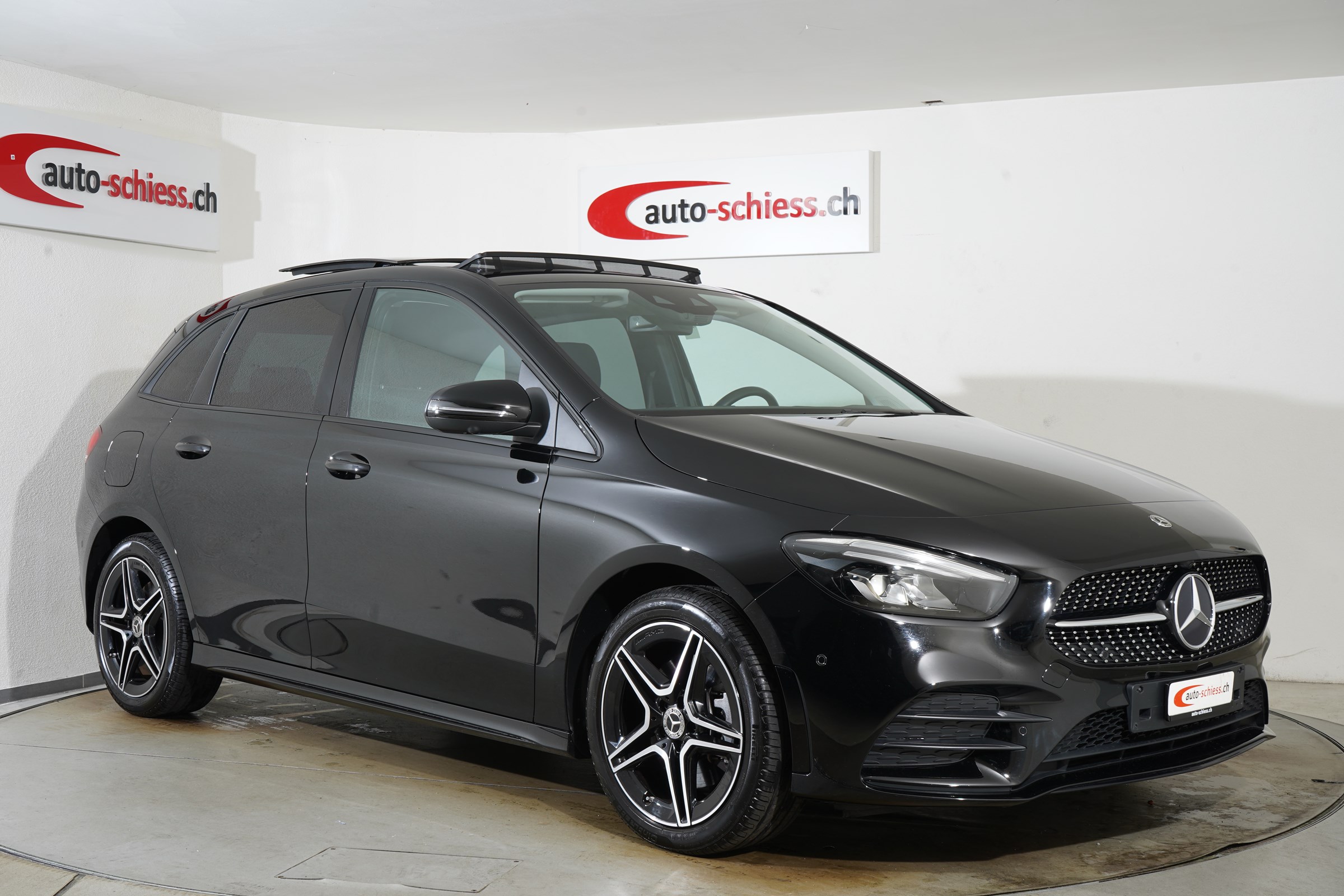 MERCEDES-BENZ B 250 e AMG Line Night 8G-DCT