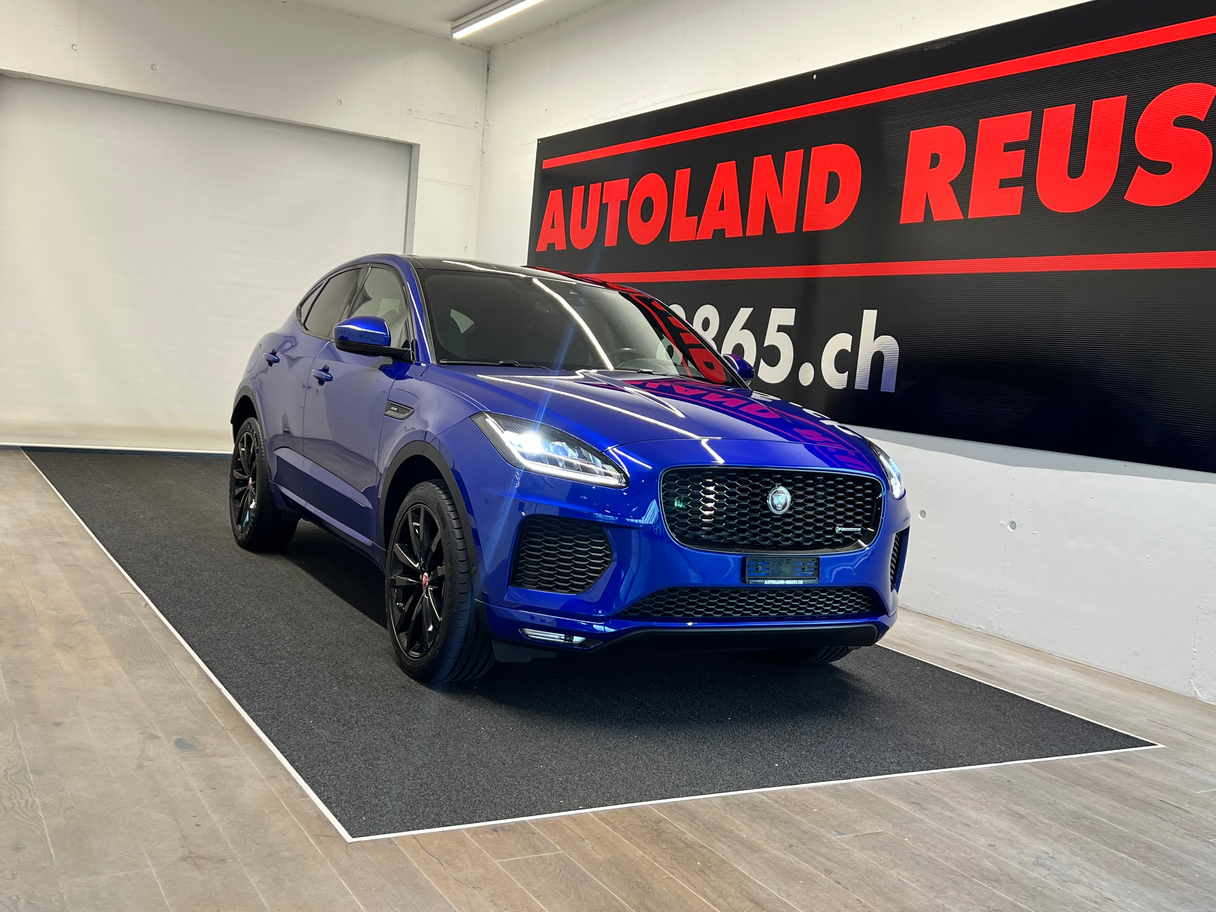 JAGUAR E-Pace 2.0d D240 R-Dynamic HSE AWD Automatik