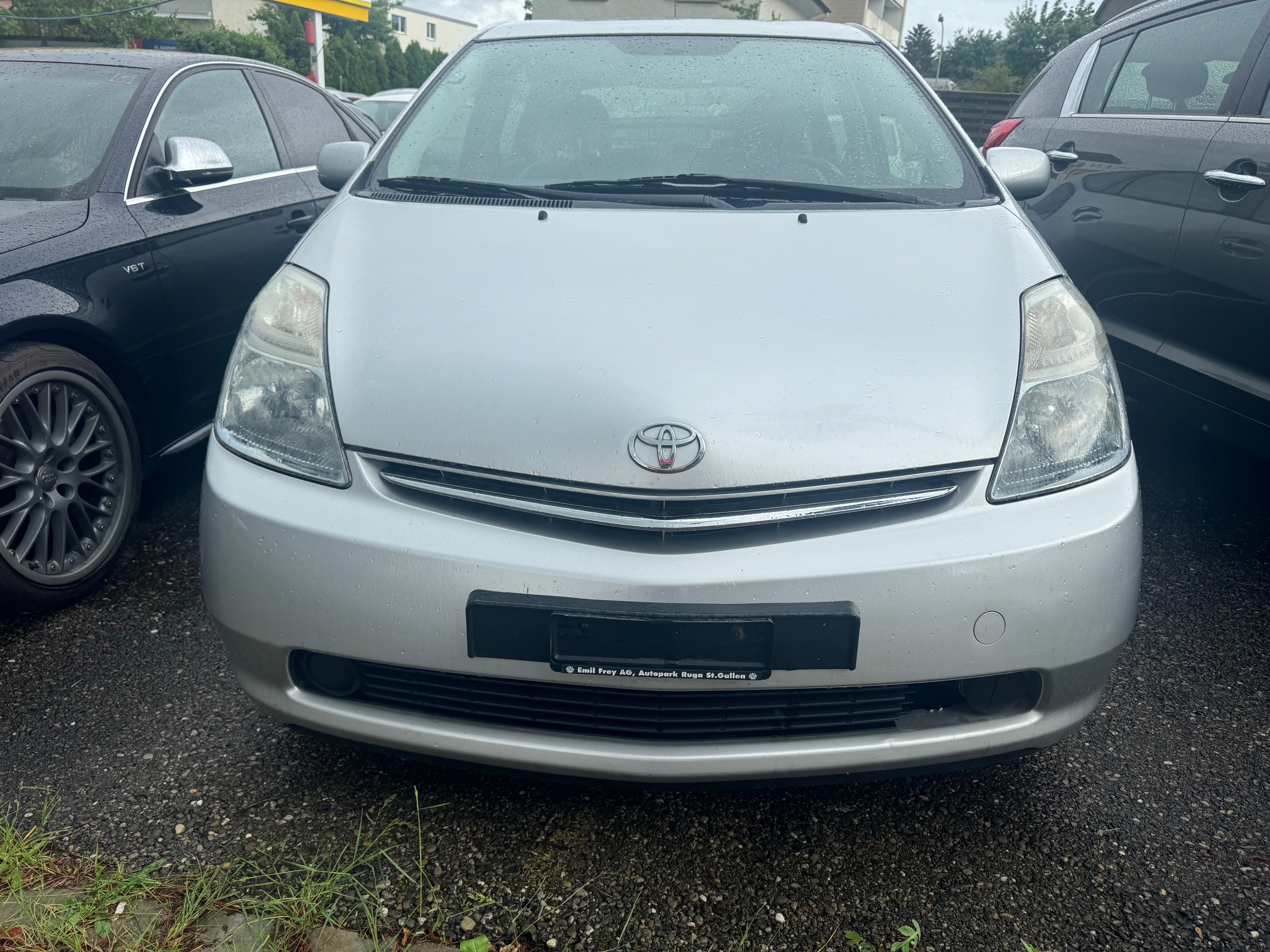 TOYOTA Prius 1.5 16V Hybrid