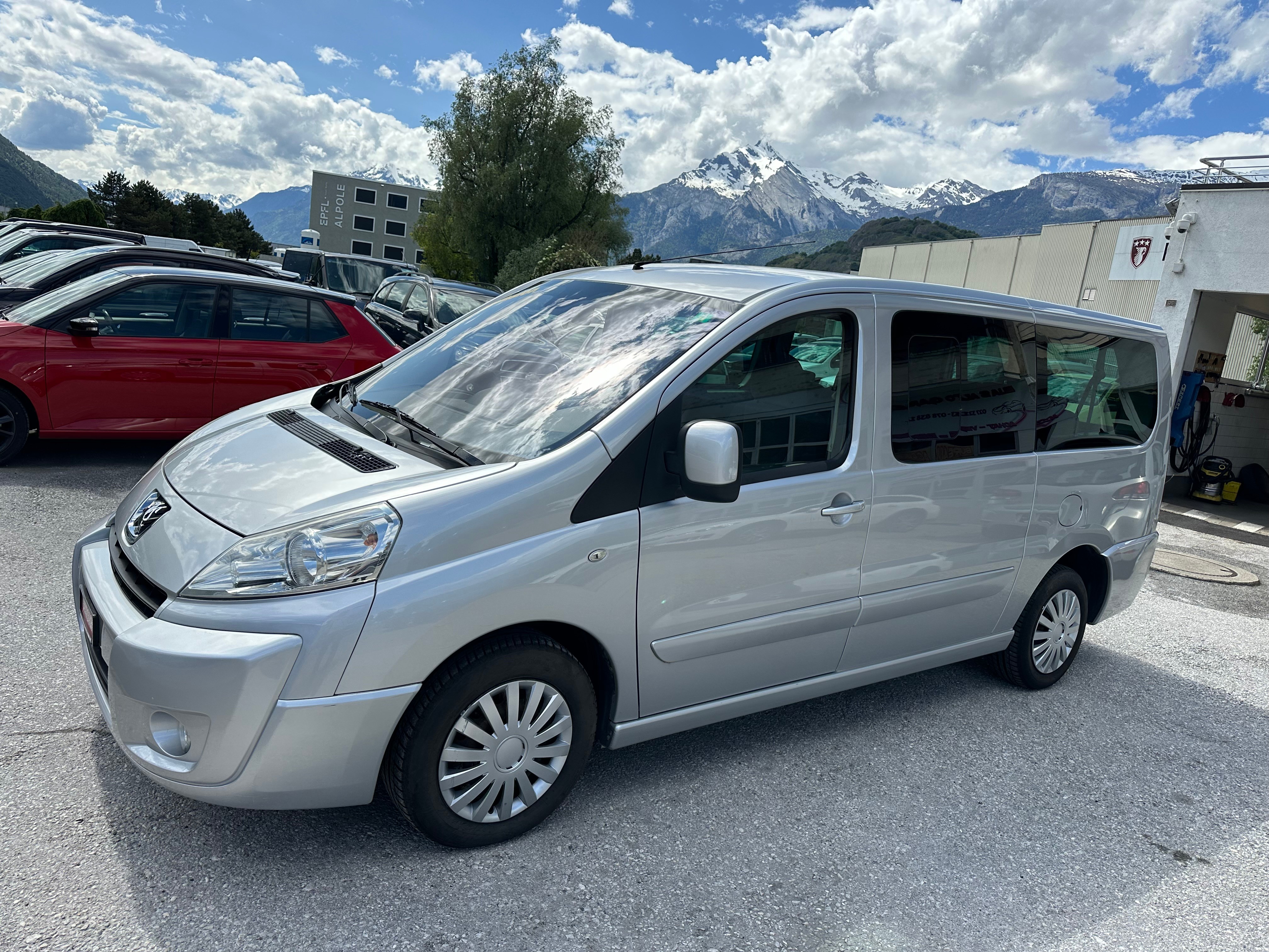 PEUGEOT Expert Tepee 2.0 HDi Confort L1