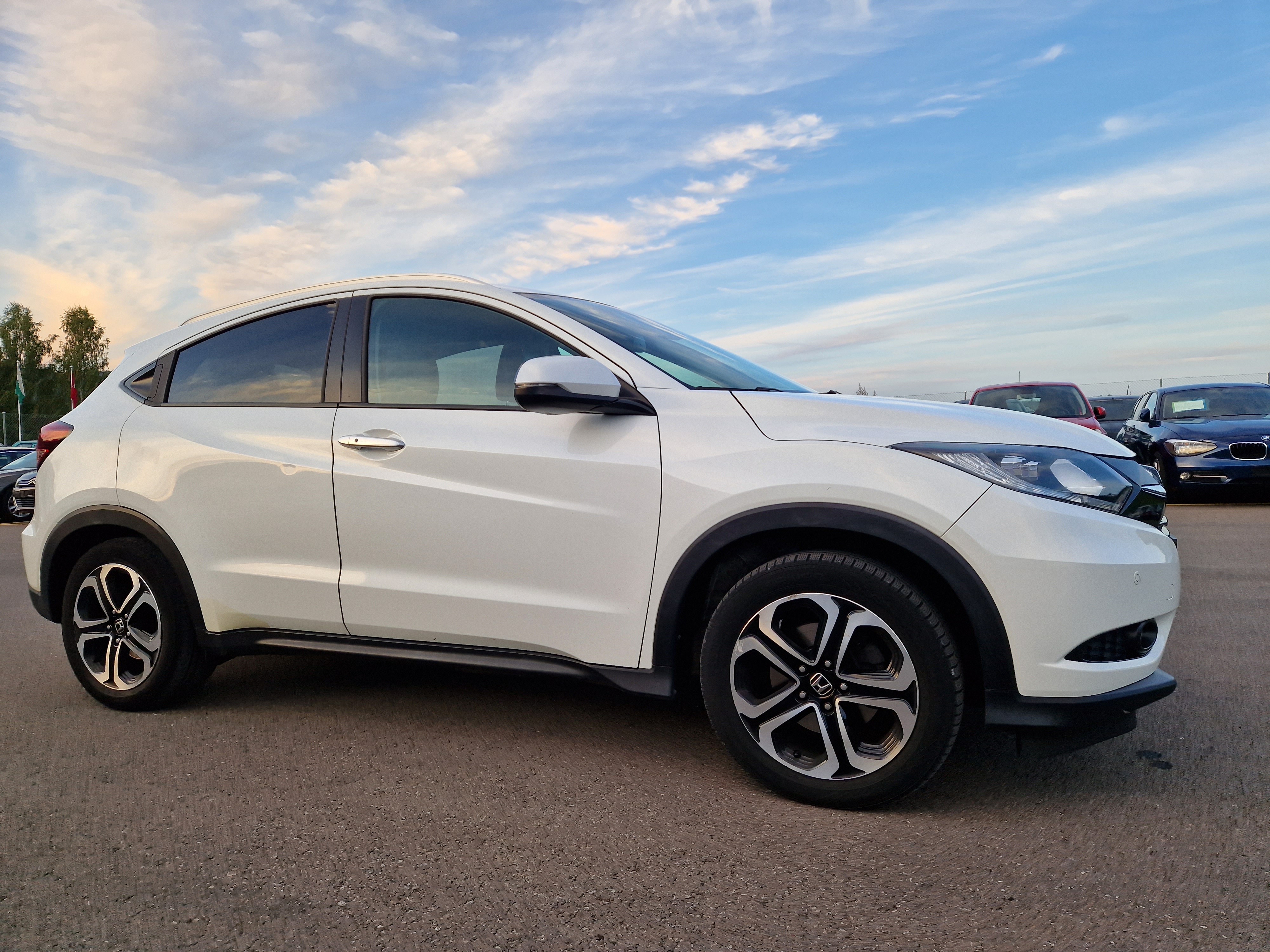 HONDA HR-V 1.6i-DTEC Elegance