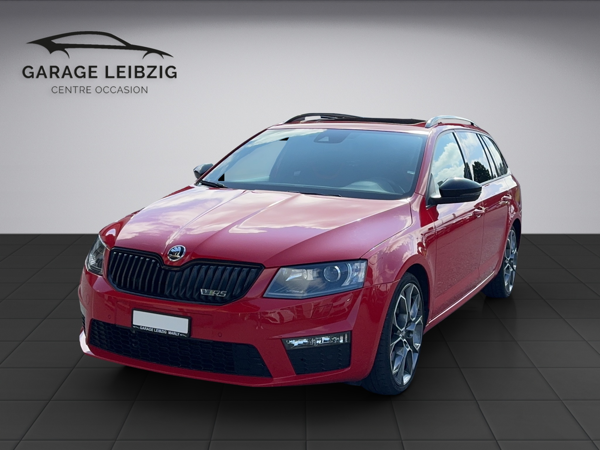 SKODA Octavia Combi 2.0 TSI RS