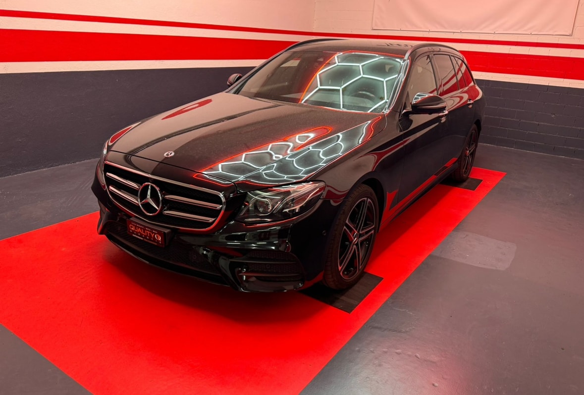 MERCEDES-BENZ E 220 d AMG Line 9G-Tronic