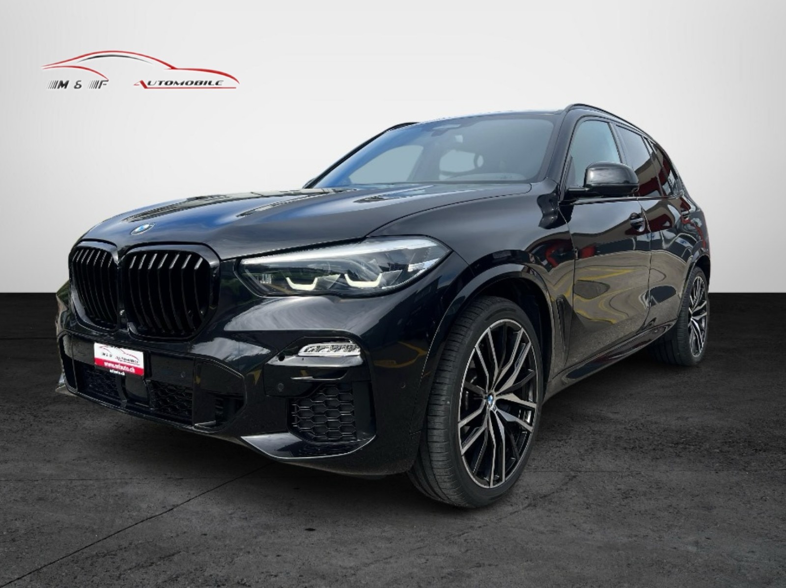 BMW X5 30d xDrive SAG M-SPORT CH FAHRZEUG AUS 1. HAND