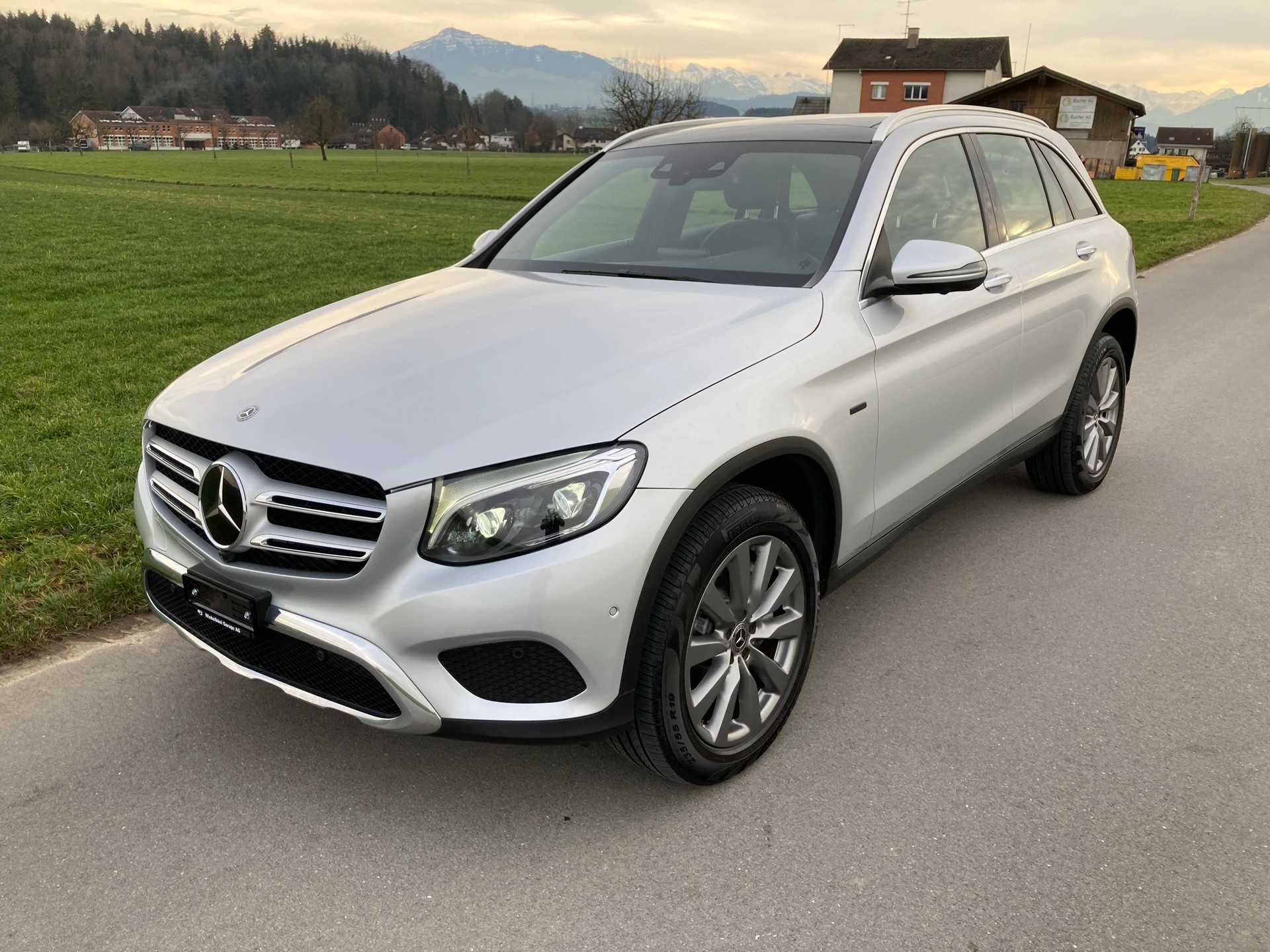 MERCEDES-BENZ GLC 350 e AMG Line 4Matic 7G-Tronic