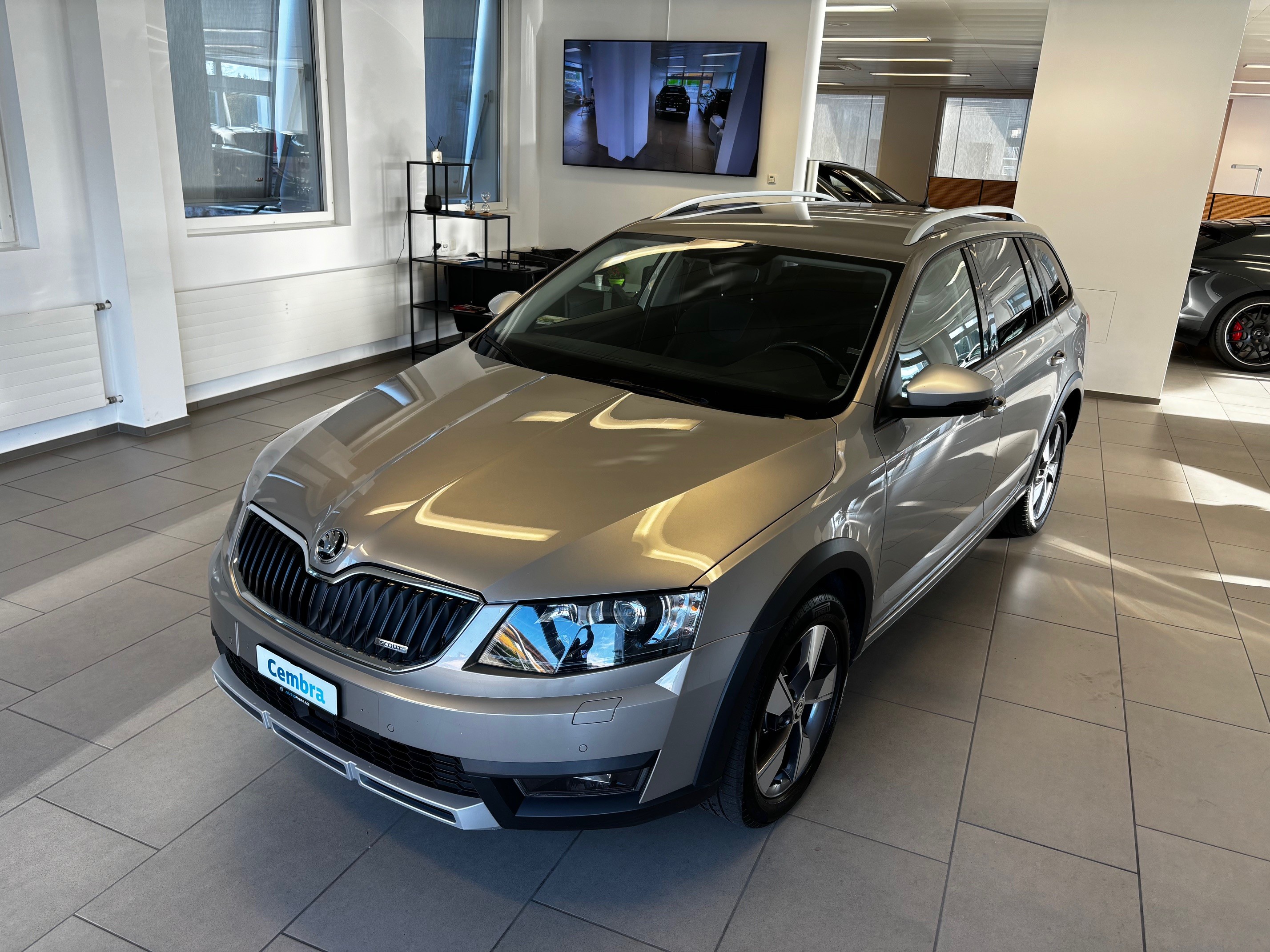 SKODA Octavia Combi 2.0 TDI Scout 4x4 DSG