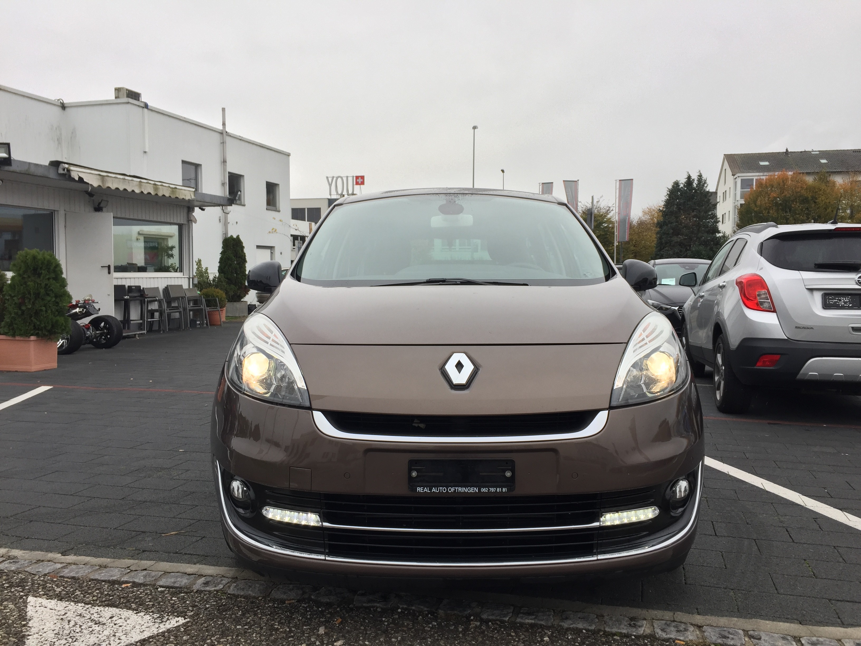 RENAULT Grand Scénic 1.4 16V Turbo Dynamique