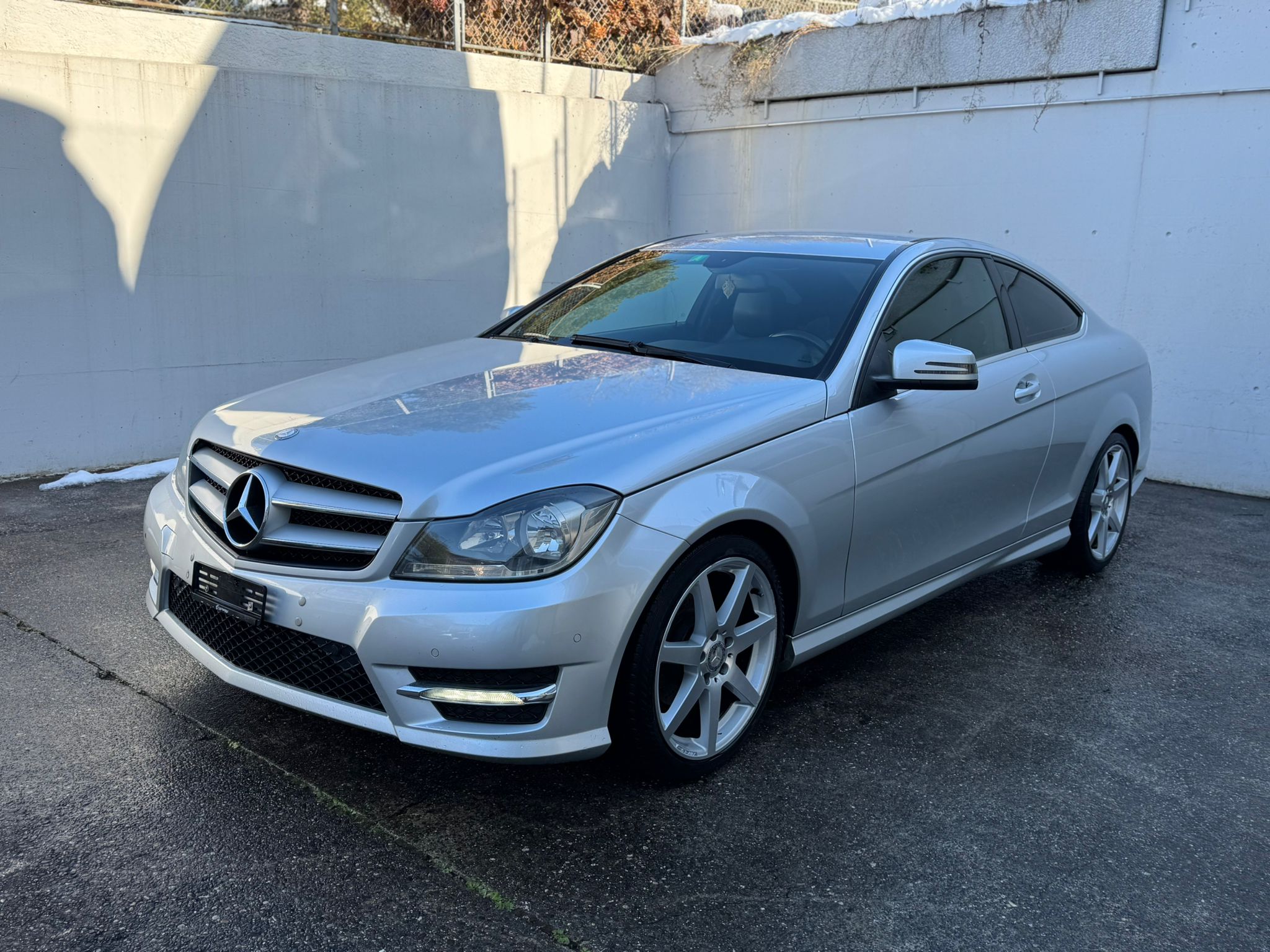 MERCEDES-BENZ C 180 Coupé