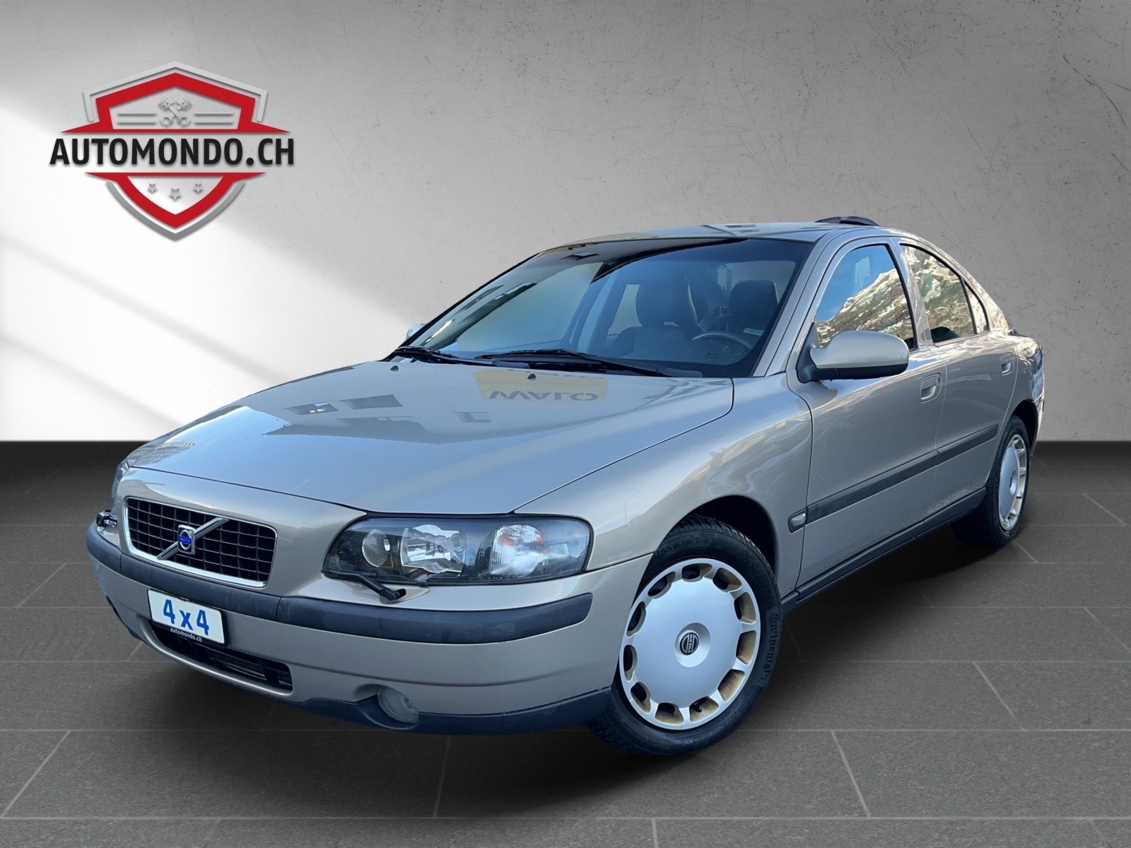 VOLVO S60 2.5T AWD