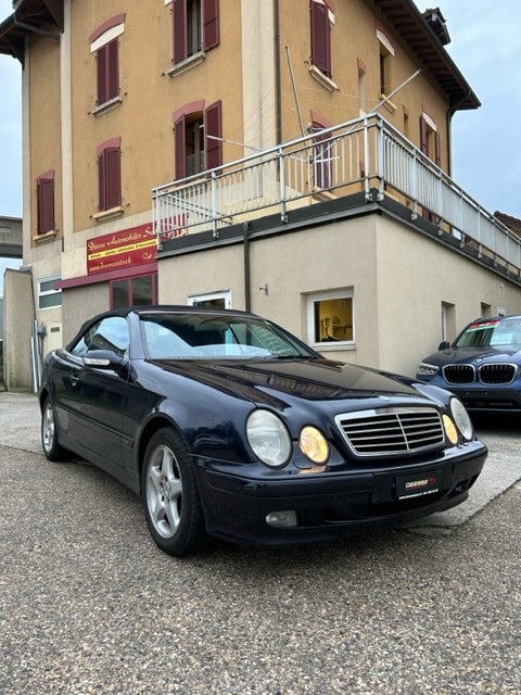 MERCEDES-BENZ CLK 320 Avantgarde Automatic