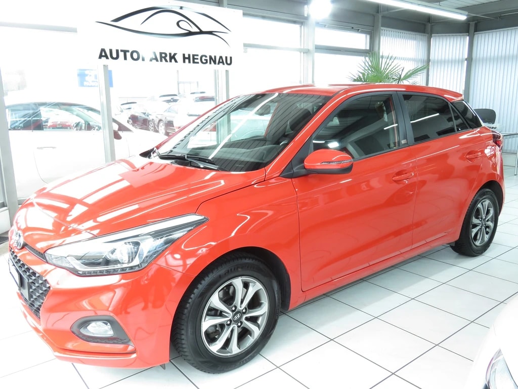 HYUNDAI i20 1.0 T-GDi Amplia