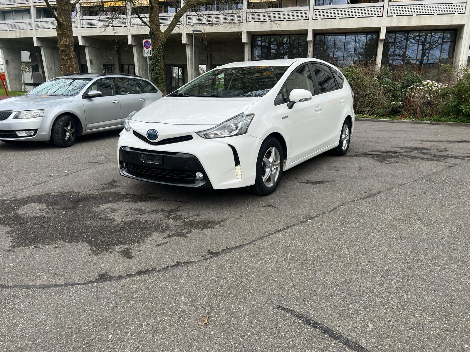 TOYOTA Prius+ 1.8 VVT-i HSD Comfort