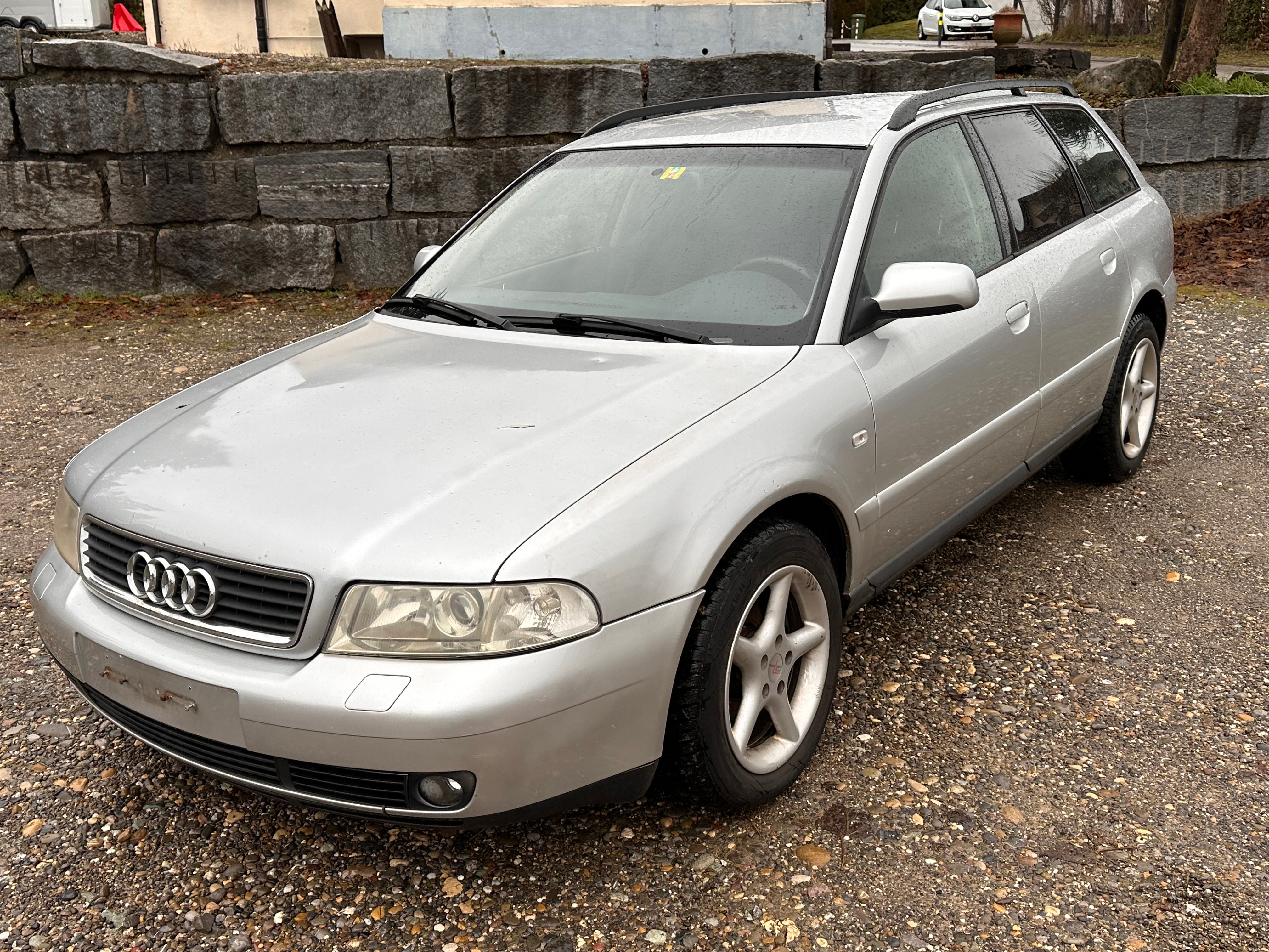 AUDI A4 Avant 2.5 TDI quattro