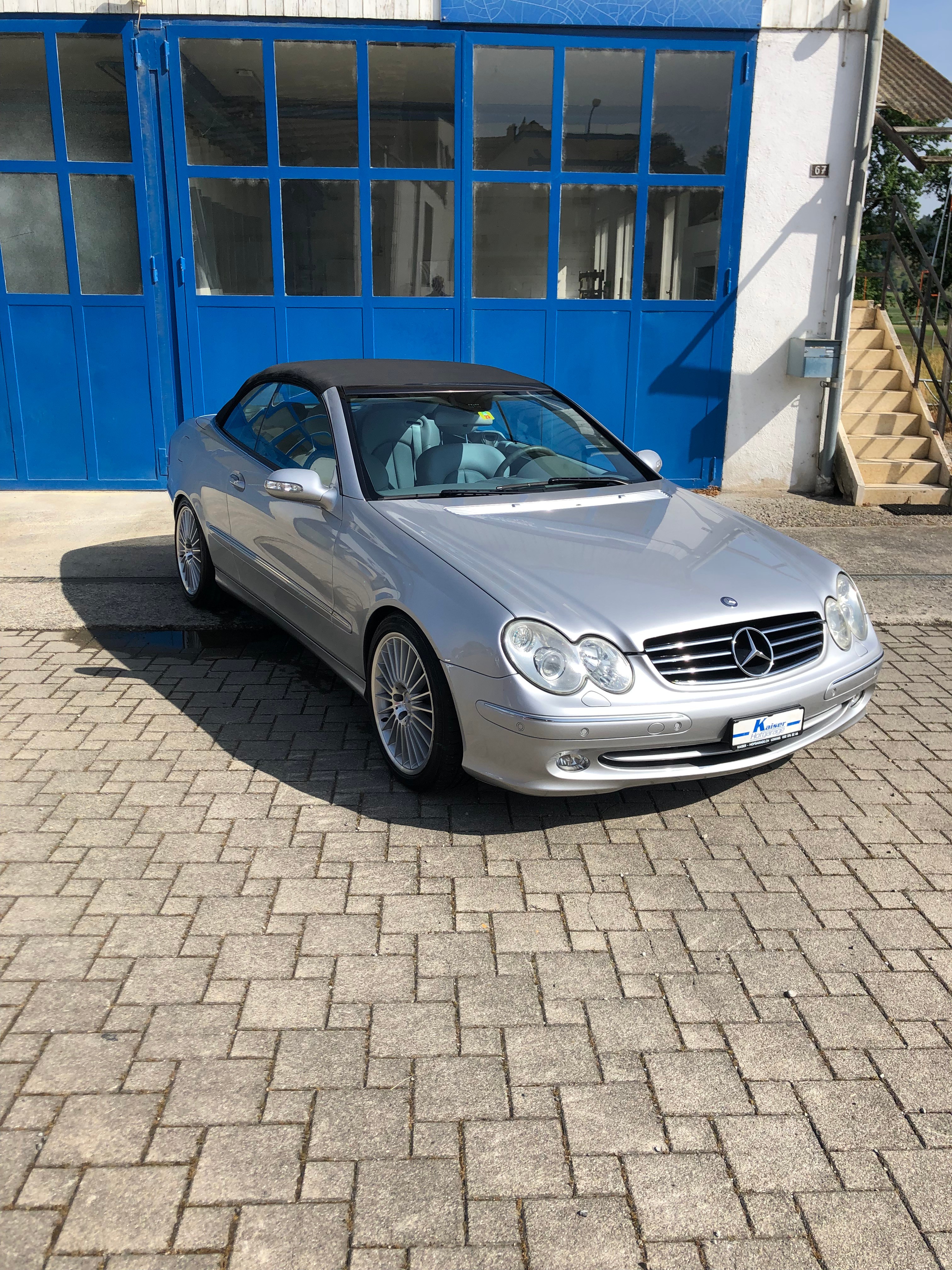 MERCEDES-BENZ CLK 320 Elégance Automatic